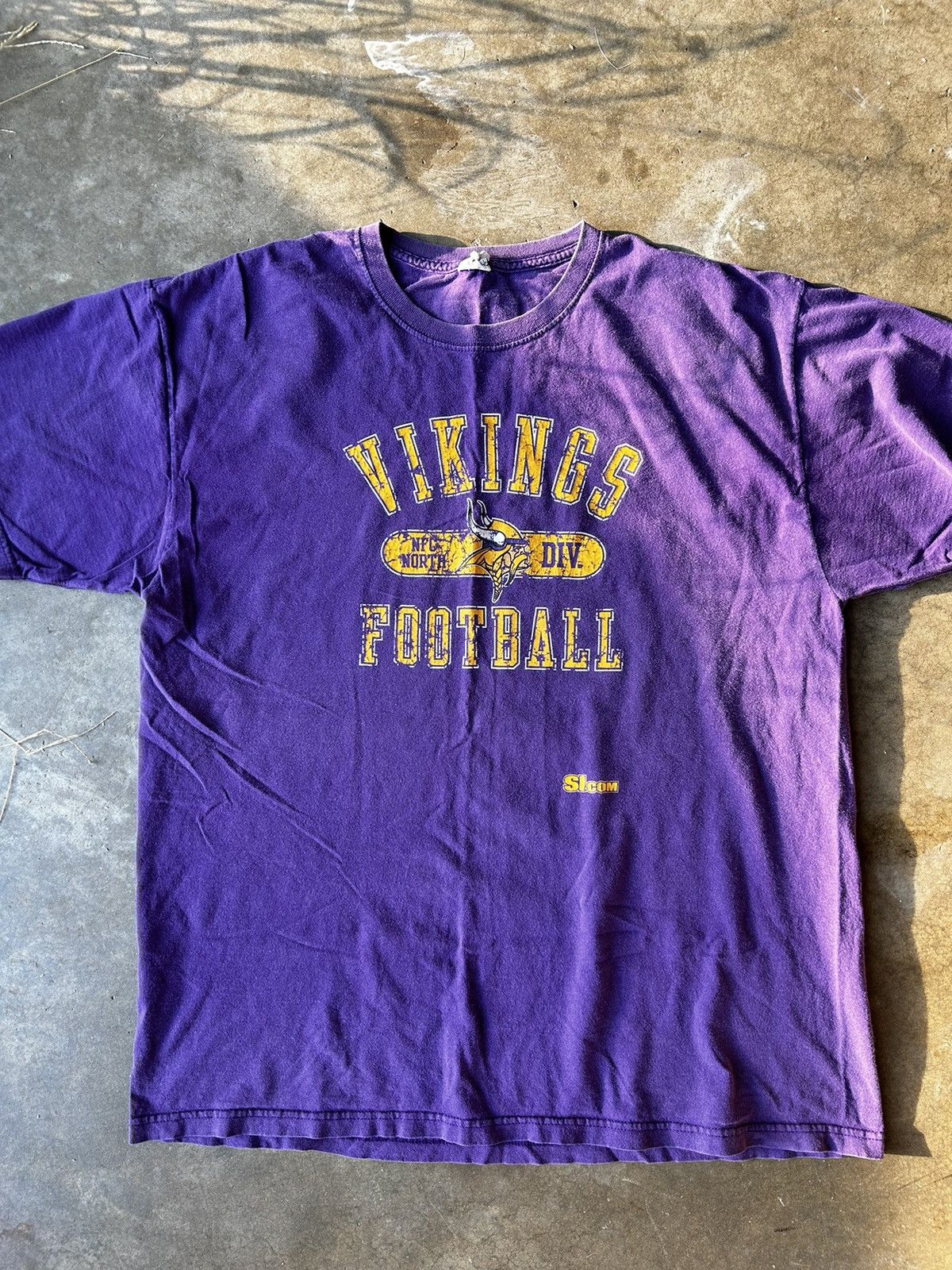 Jerzees × NFL × Vintage Vintage NFL Minnesota Vikings Football Logo T Shirt Size XL Size US XL / EU 56 / 4 - 1 Thumbnail