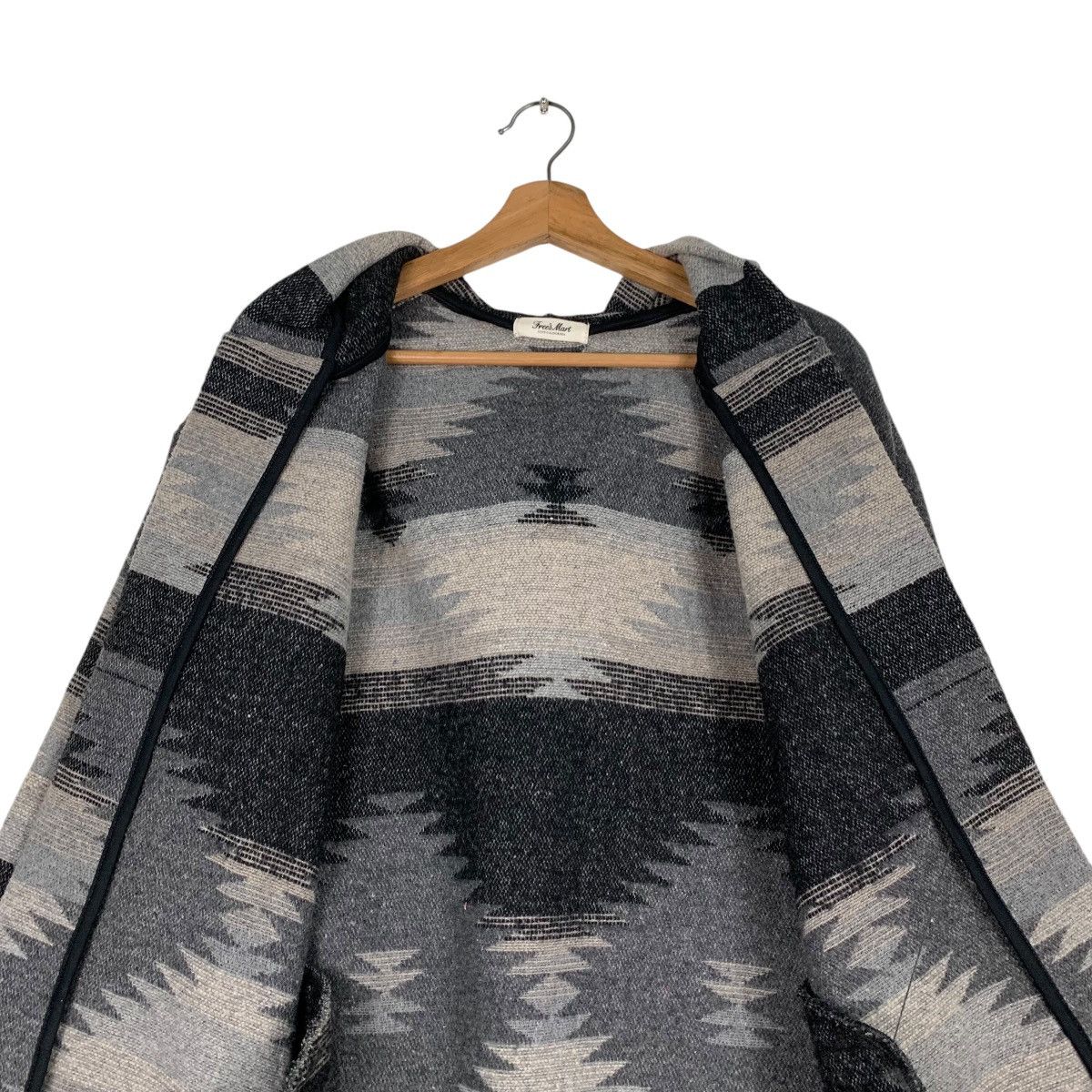 Japanese Brand Free's Mart Love California Buttonless Overcoat #1252-C57 Size US M / EU 48-50 / 2 - 13 Thumbnail