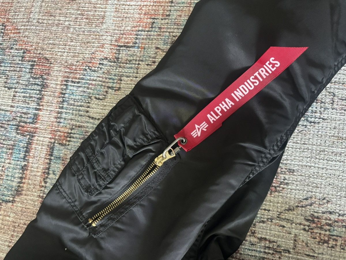 Alpha Industries × Playboi Carti Alpha Industries VSECURITY Bomber Jacket Size US M / EU 48-50 / 2 - 2 Thumbnail