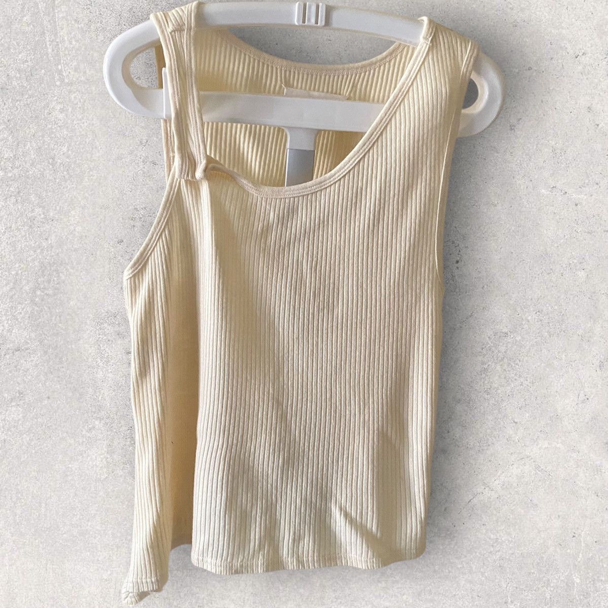 Maison Margiela Fall 2006 Artisanal Asymmetric Stretched Out Tank Top Size S / US 4 / IT 40 - 1 Thumbnail