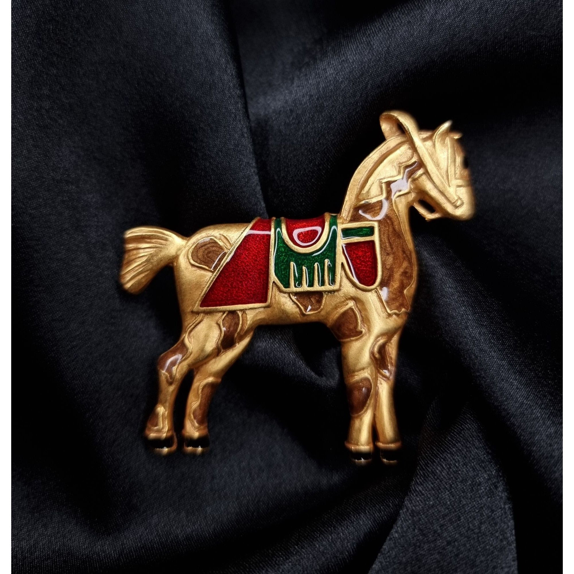Vintage Vintage 1994 Museum Of American Folk Art Horse Brooch Pin Go Size ONE SIZE - 1 Thumbnail