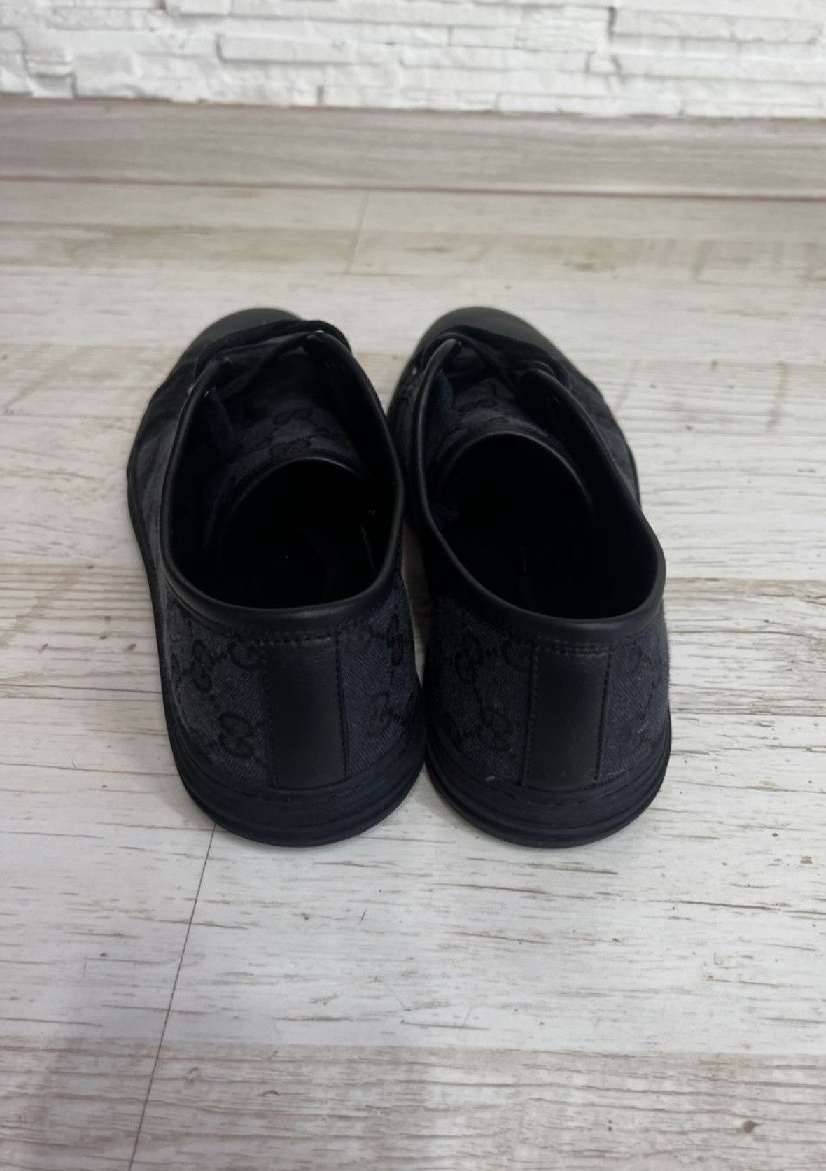 Gucci Gucci GG Logo Low Top Sneakers 426189 Size 10 Size US 10 / EU 43 - 6 Thumbnail