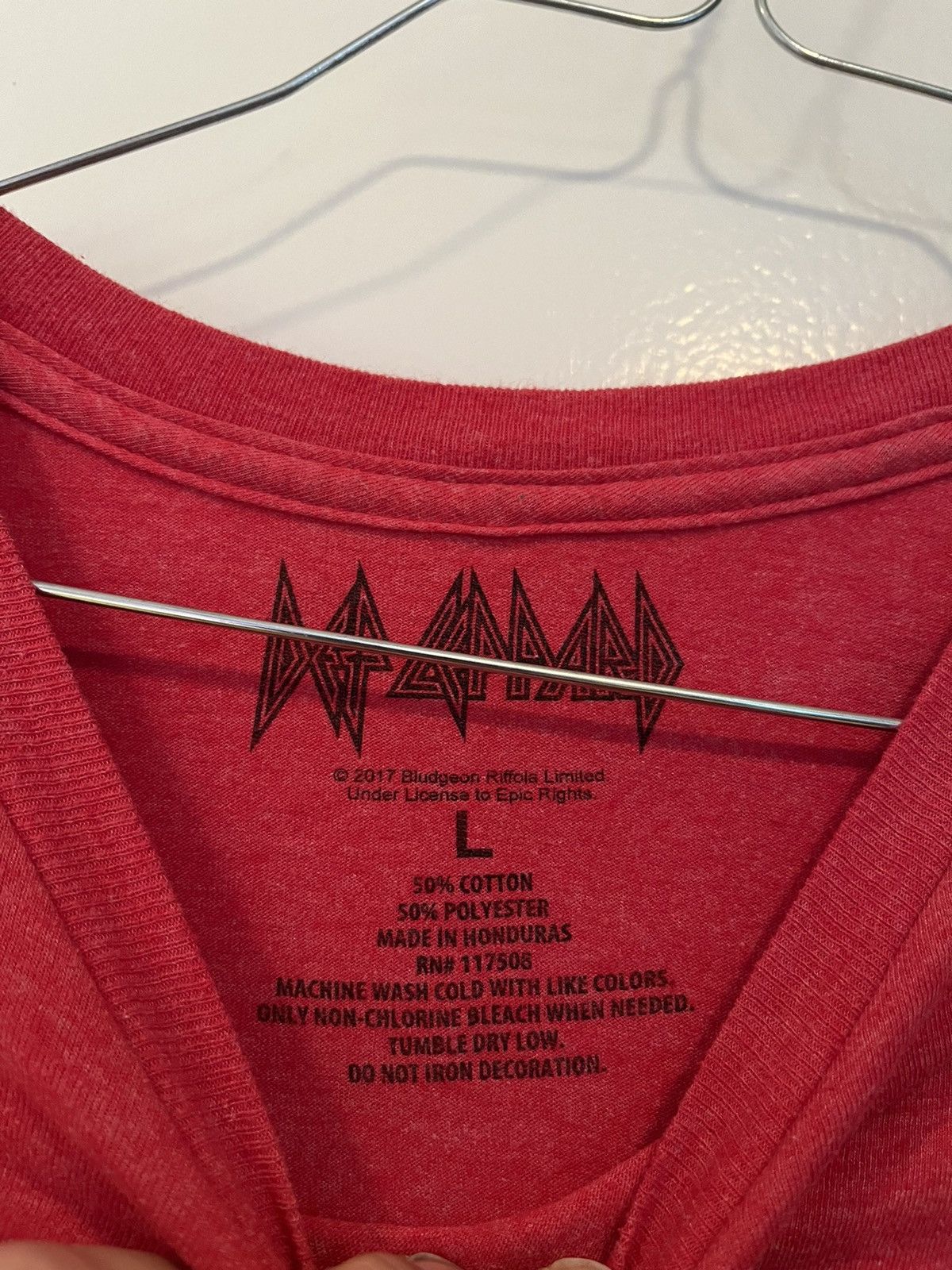 Def Leppard 2017 Def Leppard band tshirt Size US M / EU 48-50 / 2 - 3 Thumbnail