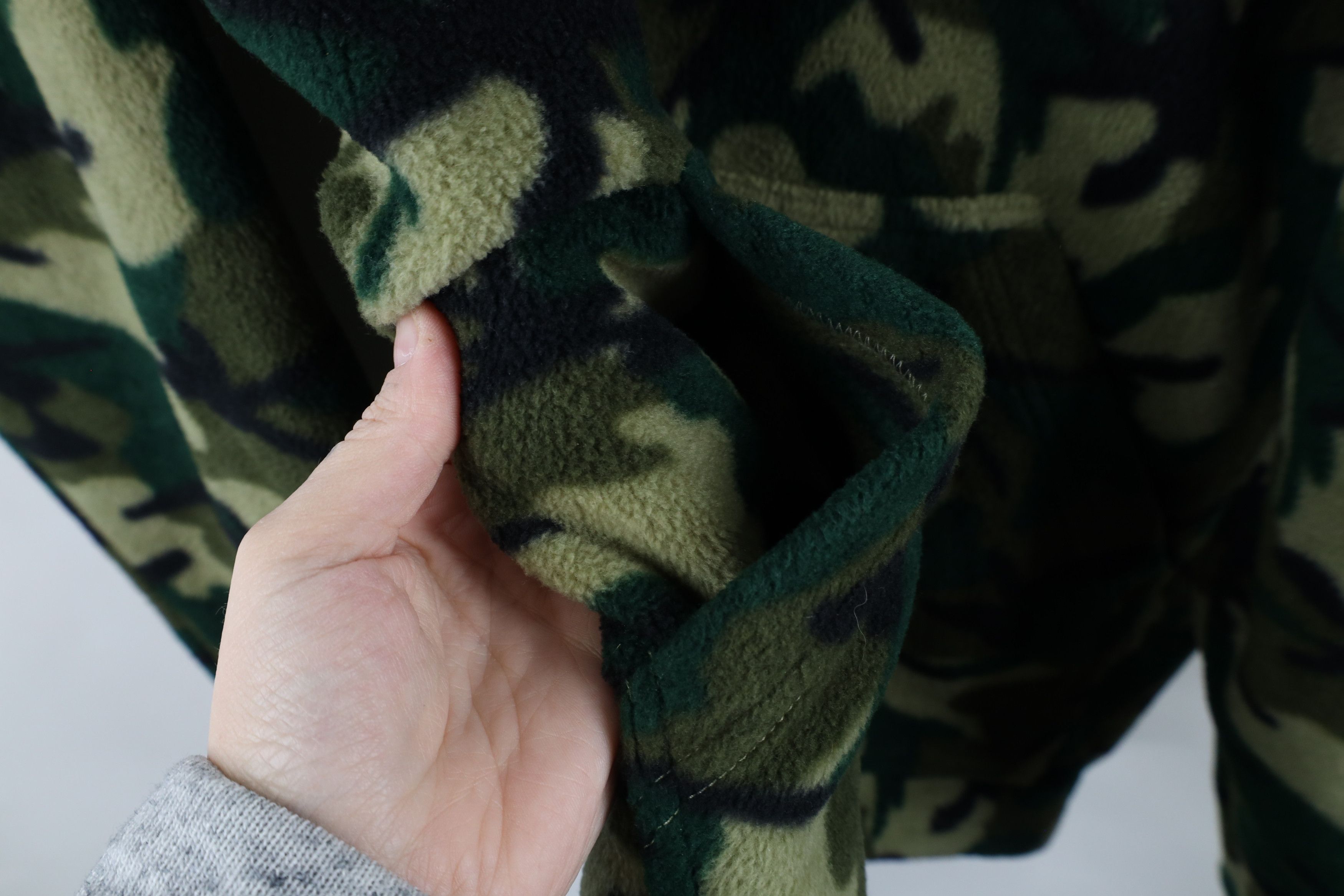 Vintage Vintage 90s Y2K Streetwear Camouflage Half Zip Fleece Hoodie Size US M / EU 48-50 / 2 - 5 Thumbnail