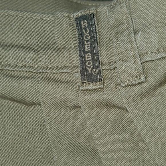 Bugle Boy Bugle Boy Vintage Sz. 31x32 Beige Pleated & Pocketed Pants Size US 31 - 3 Thumbnail