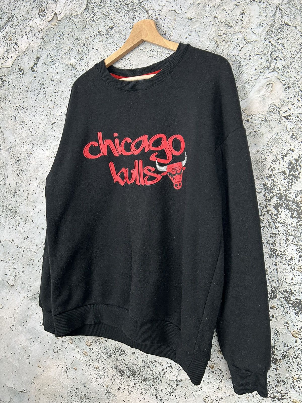 NBA Vintage NBA Chicago Bulls Crewneck Sportswear 90s Y2K Size US M / EU 48-50 / 2 - 2 Thumbnail
