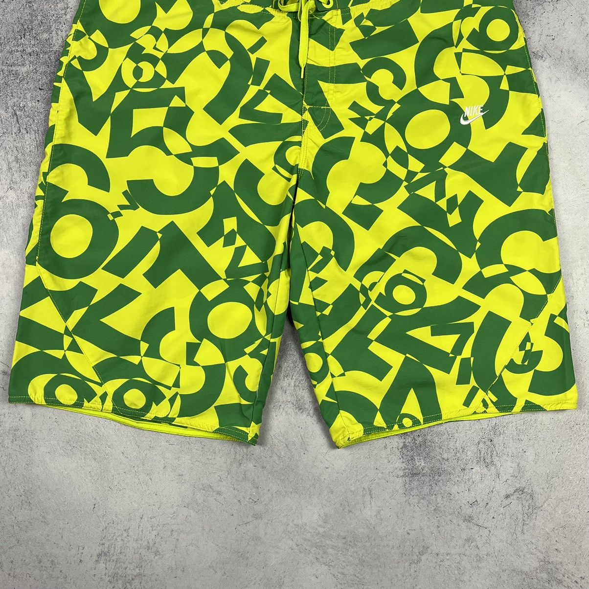 Nike Vintage Nike nylon monogram shorts 90’s Size US 34 / EU 50 - 3 Thumbnail