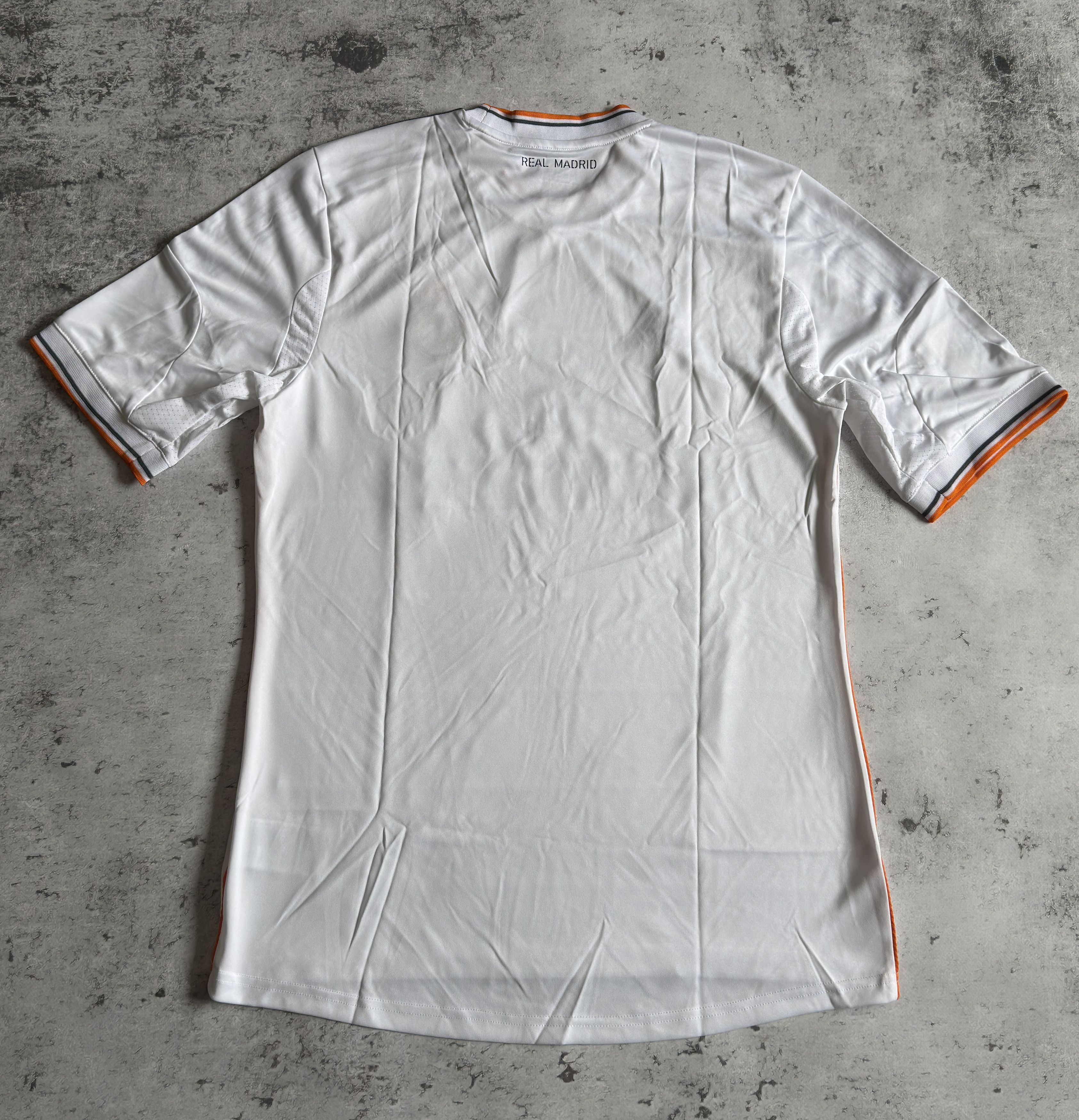 Adidas REAL MADRID 2014 2015 SHIRT JERSEY CAMISETA FOOTBALL sz M Size US M / EU 48-50 / 2 - 16 Thumbnail