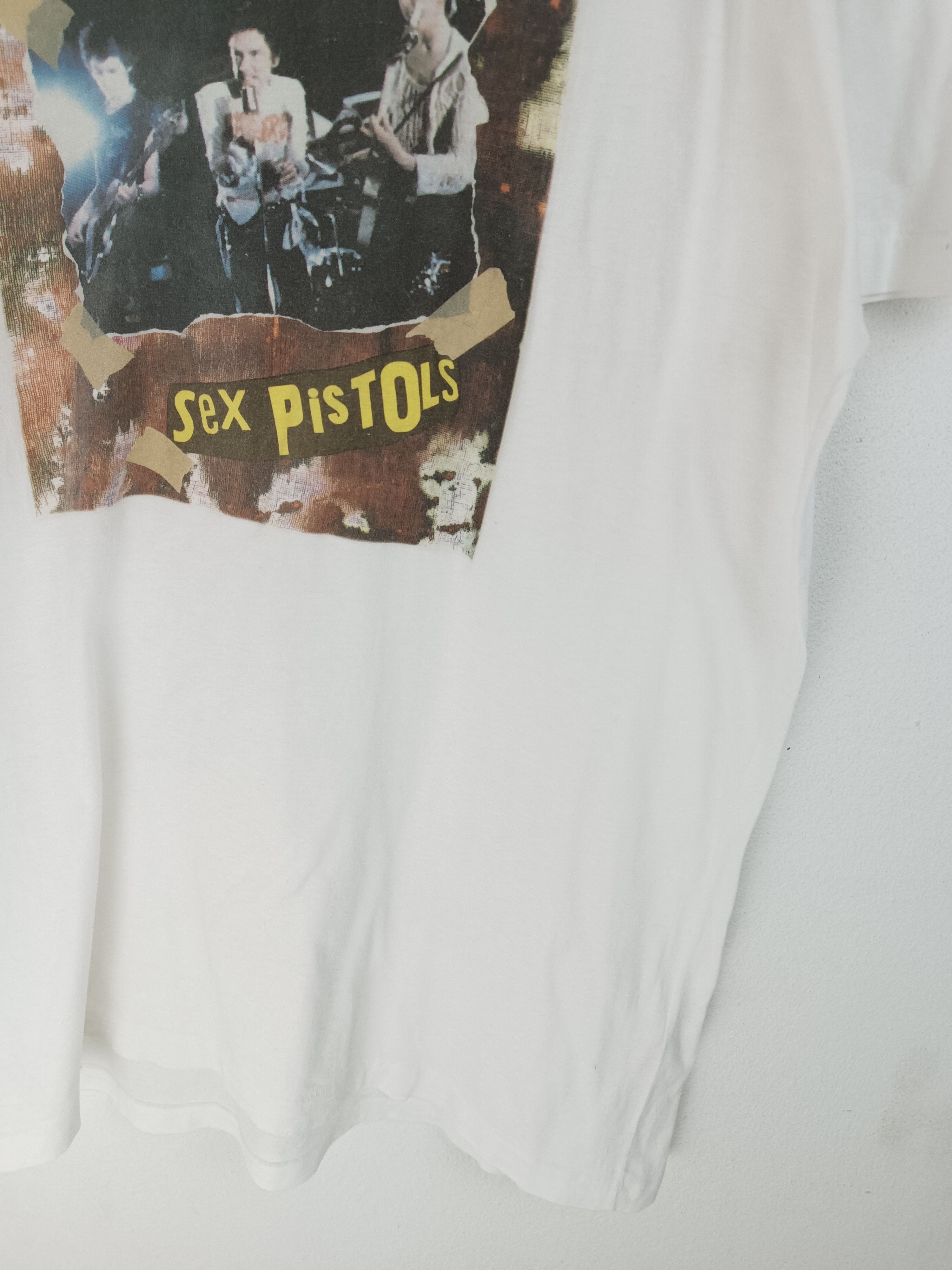Band Tees VINTAGE 90'S SEX PISTOLS PUNK ANARCHY IN THE UK VERY RARE Ts Size US M / EU 48-50 / 2 - 11 Thumbnail