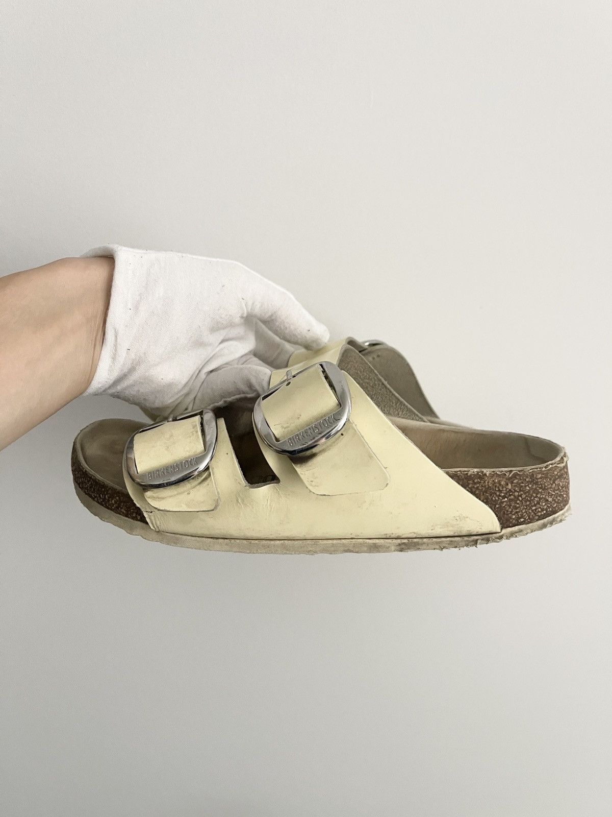 Birkenstock STEAL! Birkenstock Arizona Big Buckle Size US 5.5 / EU 38 - 6 Thumbnail