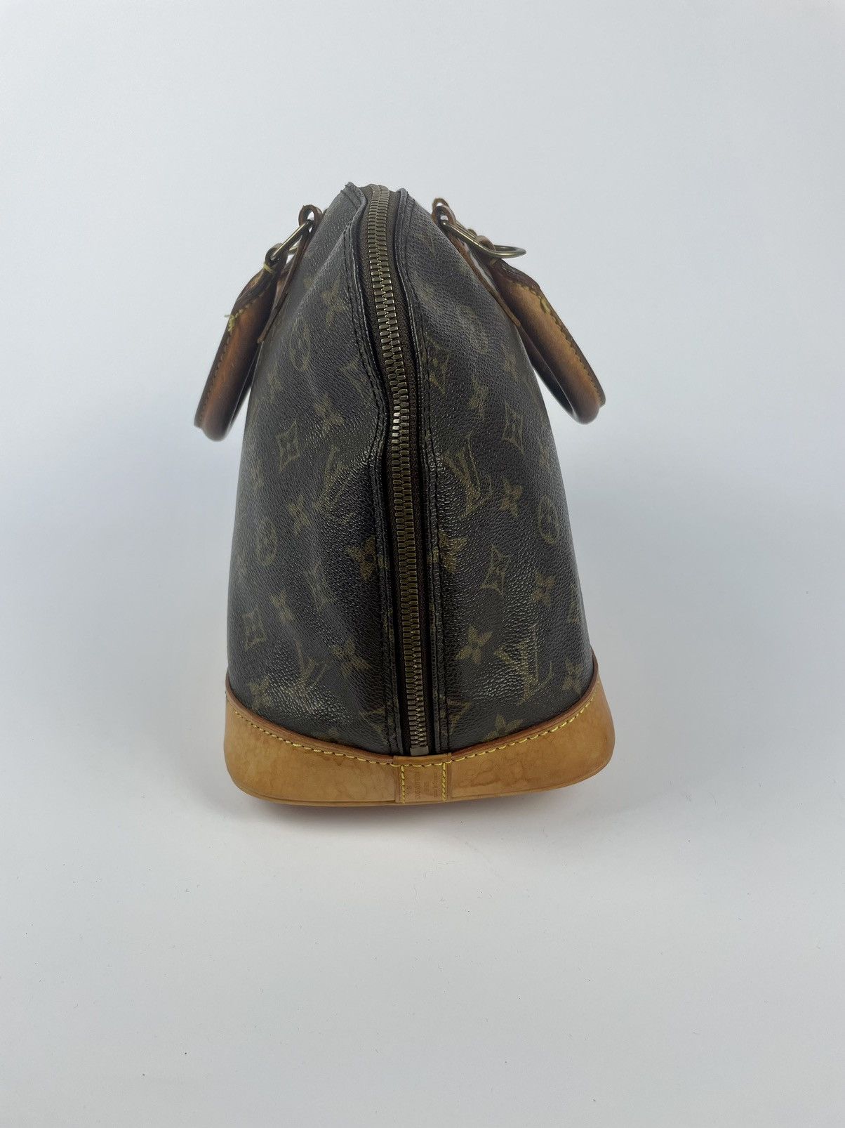 Louis Vuitton Louis Vuitton Alma Size ONE SIZE - 3 Thumbnail