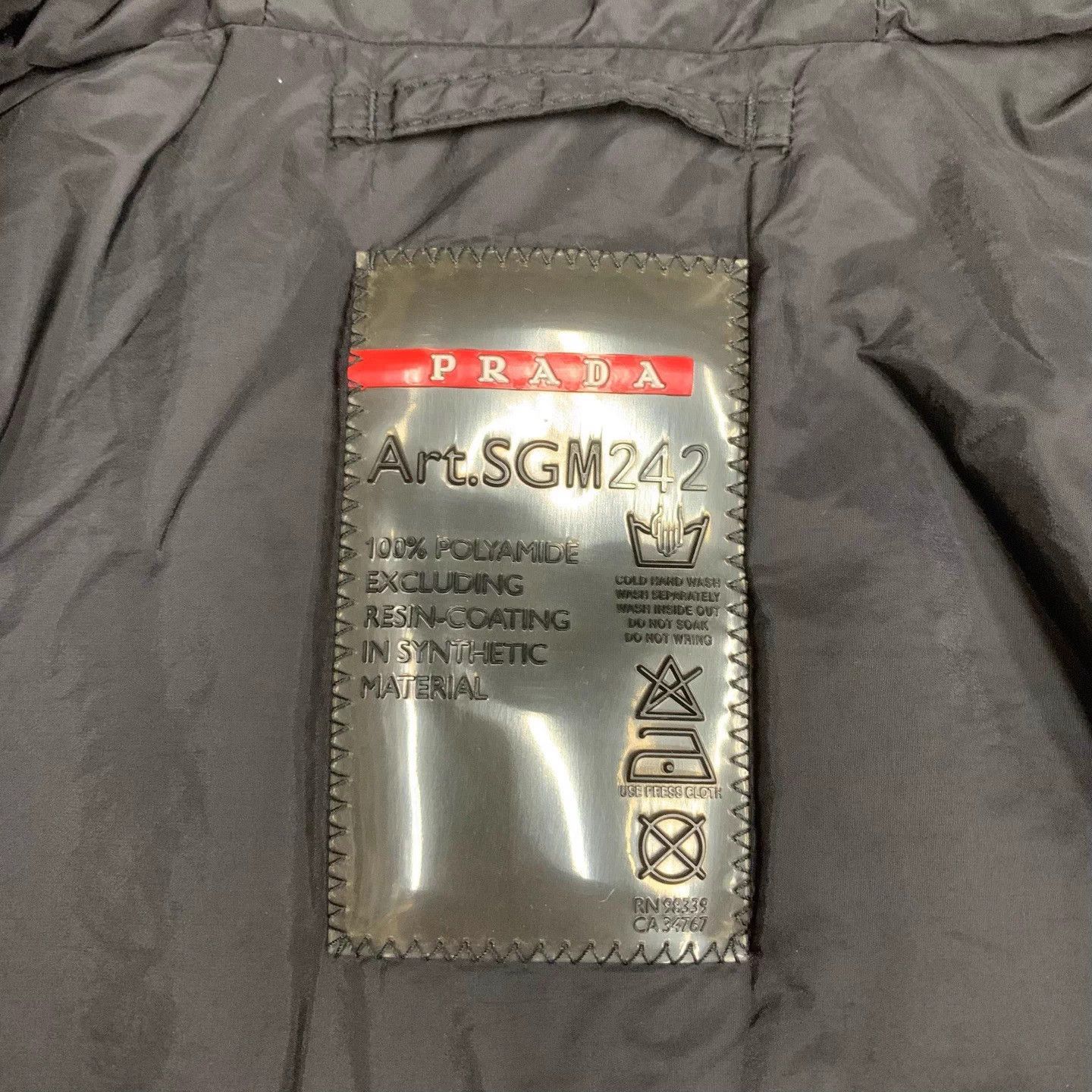 Prada Prada Black Nylon Triangle Logo Coat Size S / US 4 / IT 40 - 7 Thumbnail