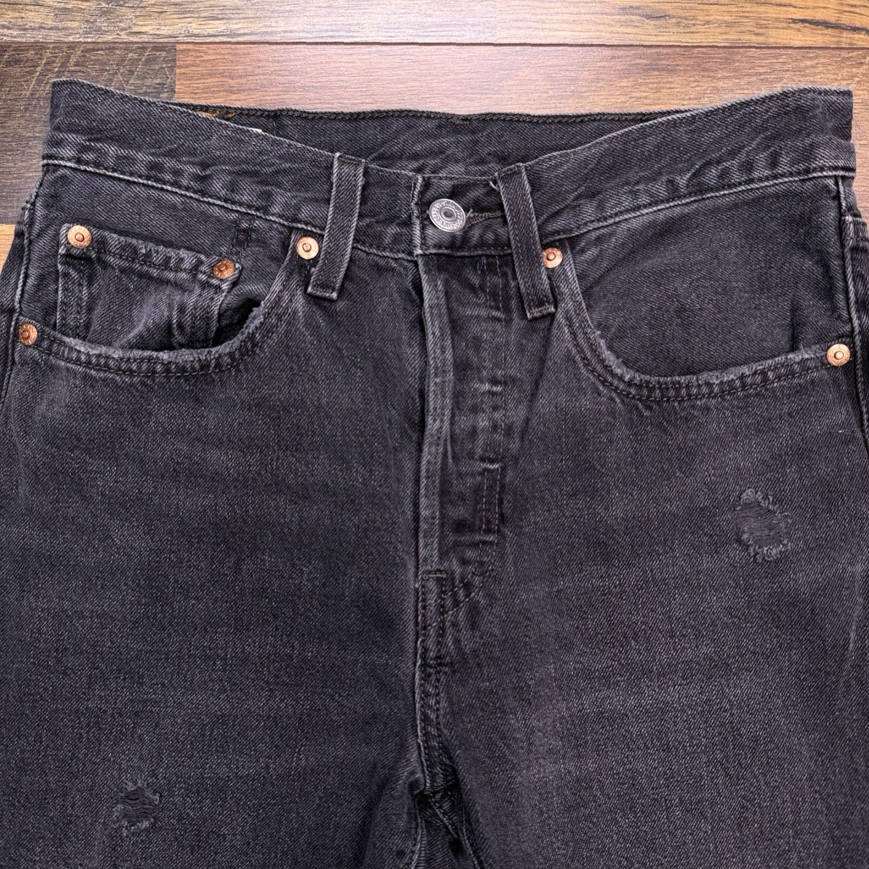 Levi's Levi's 501 Jeans Women High Rise Skinny 26x28 Black Denim 5-Pocket Distressed Slim Vintage 90s Shirts? Size 26" / US 2 / IT 38 - 2 Thumbnail
