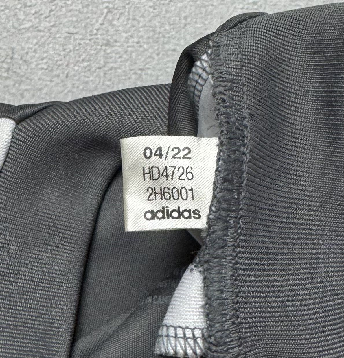 Adidas Celtic 2022 2023 Training Shirt Soccer Jersey Adidas Size US M / EU 48-50 / 2 - 12 Thumbnail