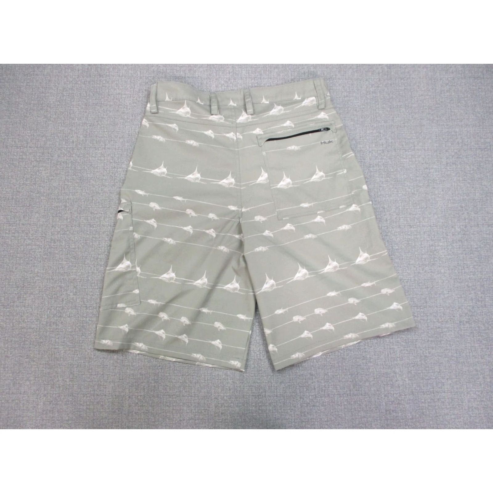 Vintage Huk Short Mens 28 Gray Performance Fabrics Lightweight Shark Fishing Outdoor Shirt Size US 28 / EU 44 - 3 Thumbnail