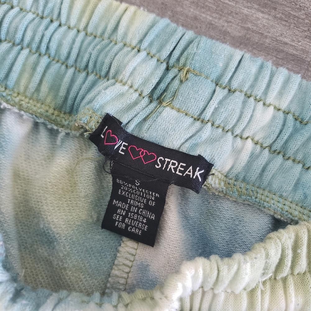 Designer Multicolored Tie Dyed LS Sweat Short Size 28" / US 6 / IT 42 - 3 Thumbnail