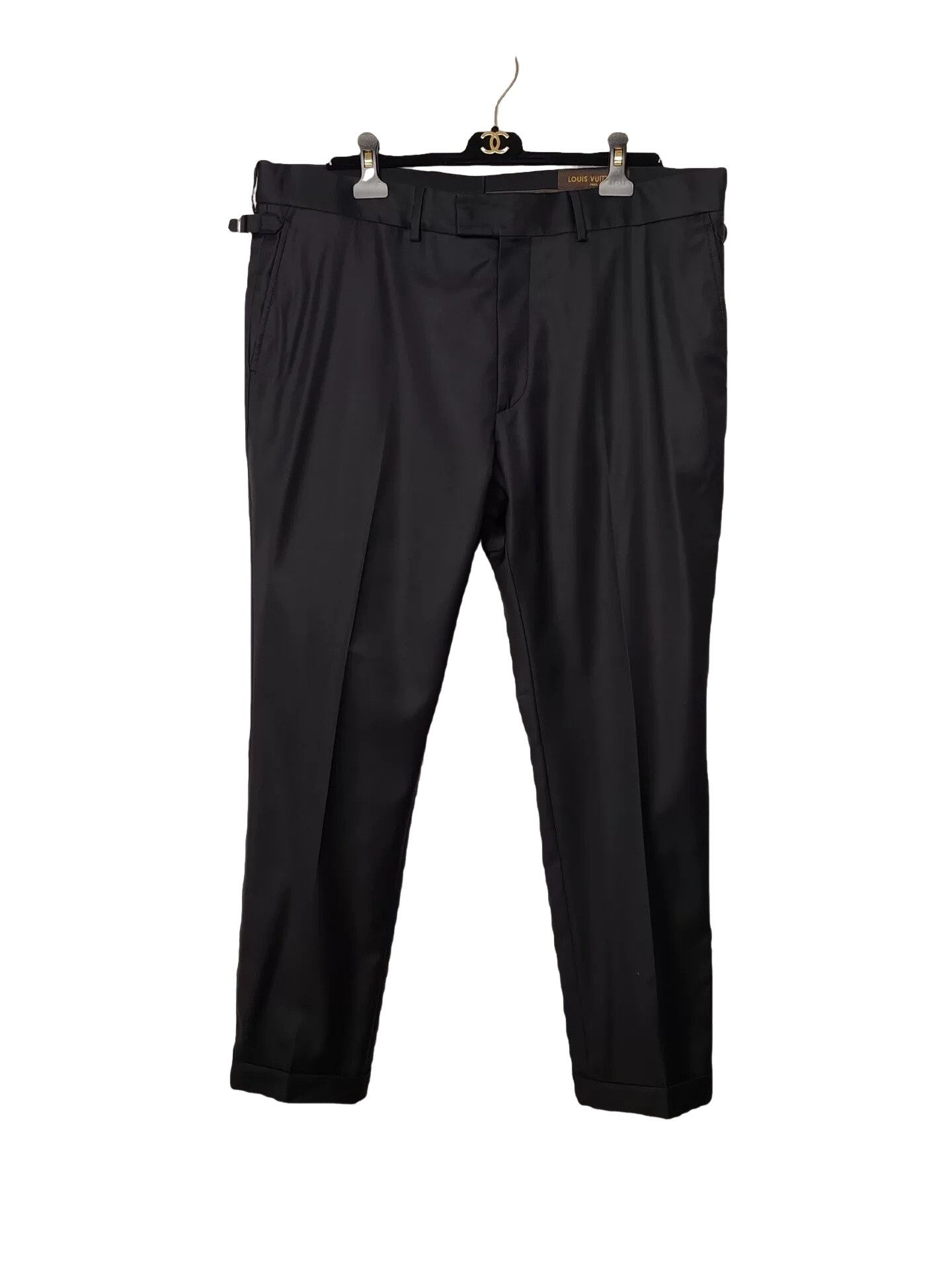 Louis Vuitton Louis Vuitton Metal Logo Trousers Size 32 Size US 32 / EU 48 - 1 Thumbnail