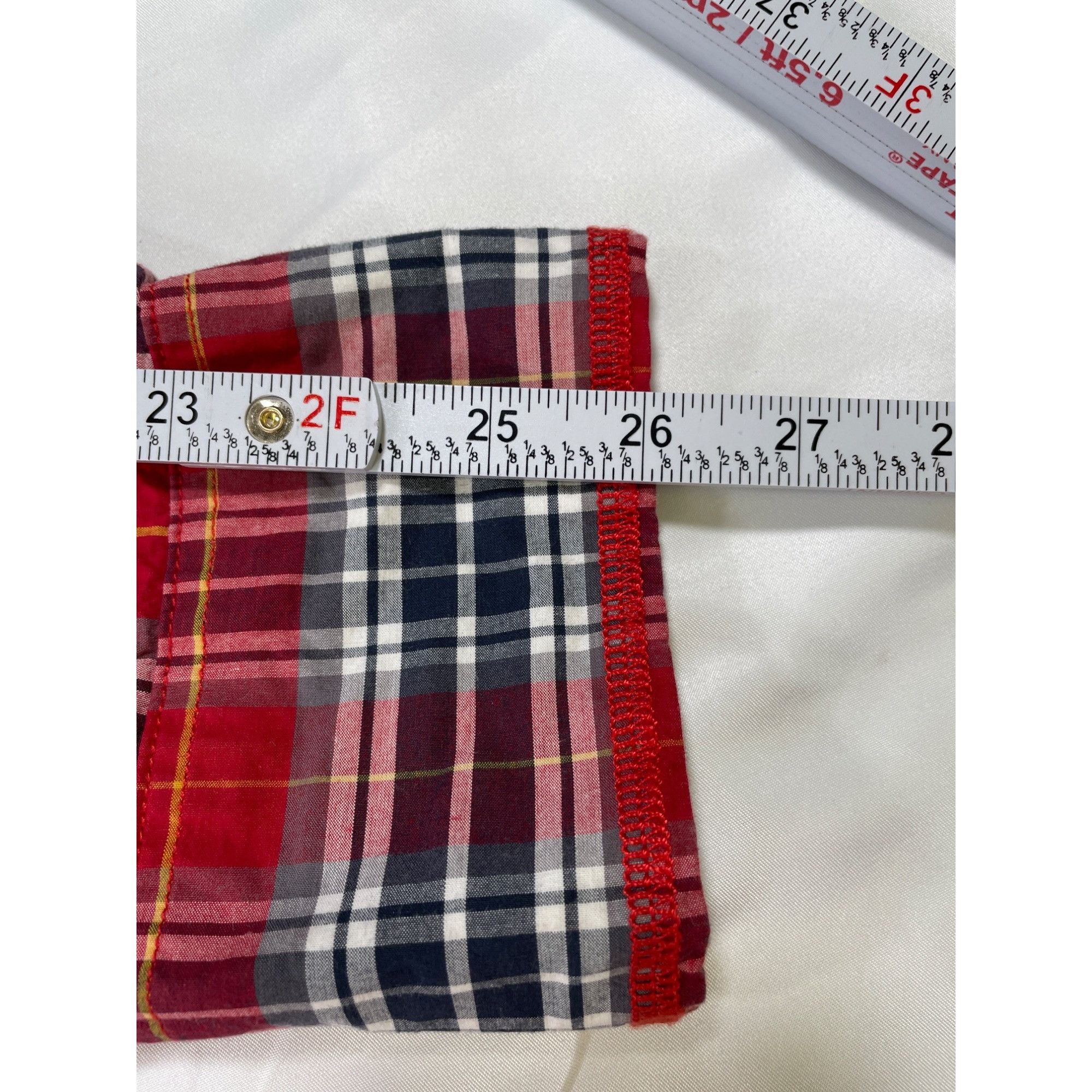 Urban Pipeline Urban pipeline SKU 7636 Red Plaid Long Sleeve Button Up Shir Size US L / EU 52-54 / 3 - 8 Thumbnail