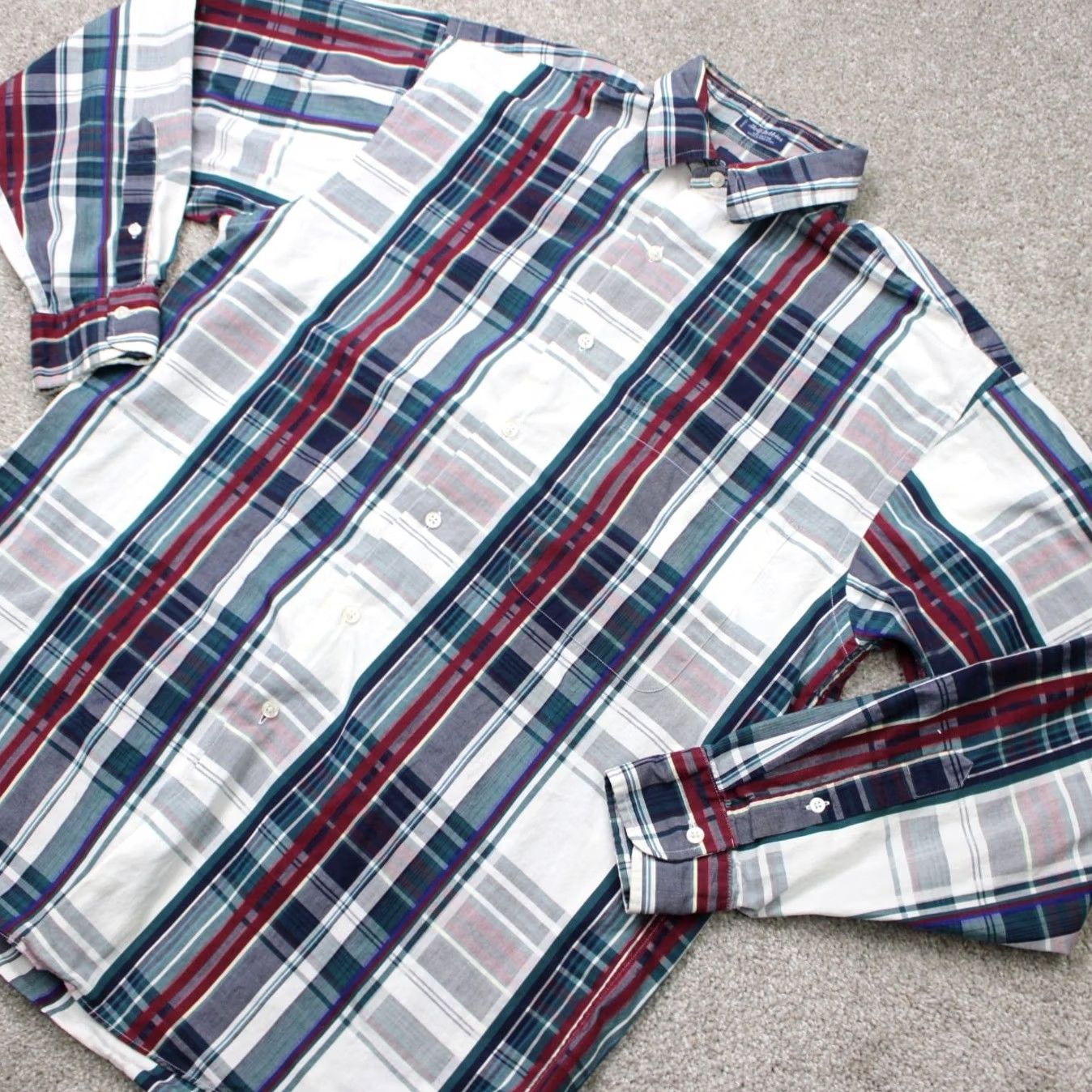 Gant GANT Button-Up Shirt Mens Medium Green Red 100% Cotton Long Sleeve Twill Button-Down Chest 48in Striped 90s Vintage: No Size US M / EU 48-50 / 2 - 4 Thumbnail