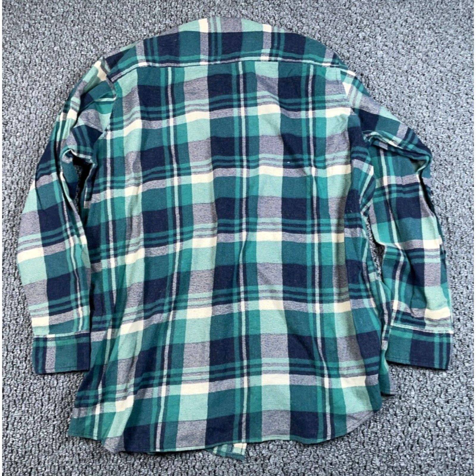 Vintage VTG Woodland Lightweight Flannel Shirt Adult 2XL Tall Green Beige Plaid Workwear Shirt Size US XXL / EU 58 / 5 - 2 Thumbnail