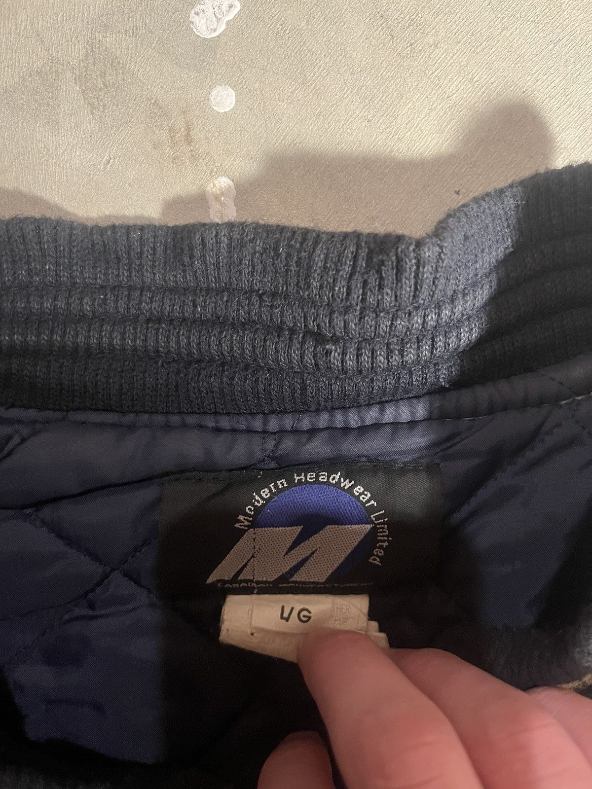 Vintage 90’s brown leather bomber Size US L / EU 52-54 / 3 - 4 Thumbnail