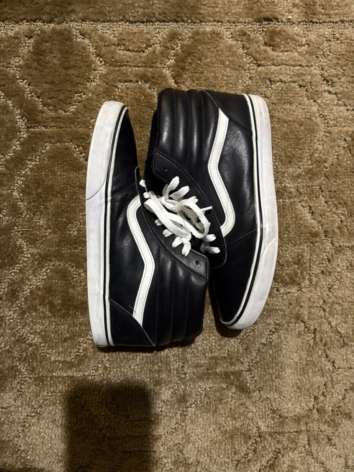 Vans Classic Leather Shoes in Black, Men's (Size 9)