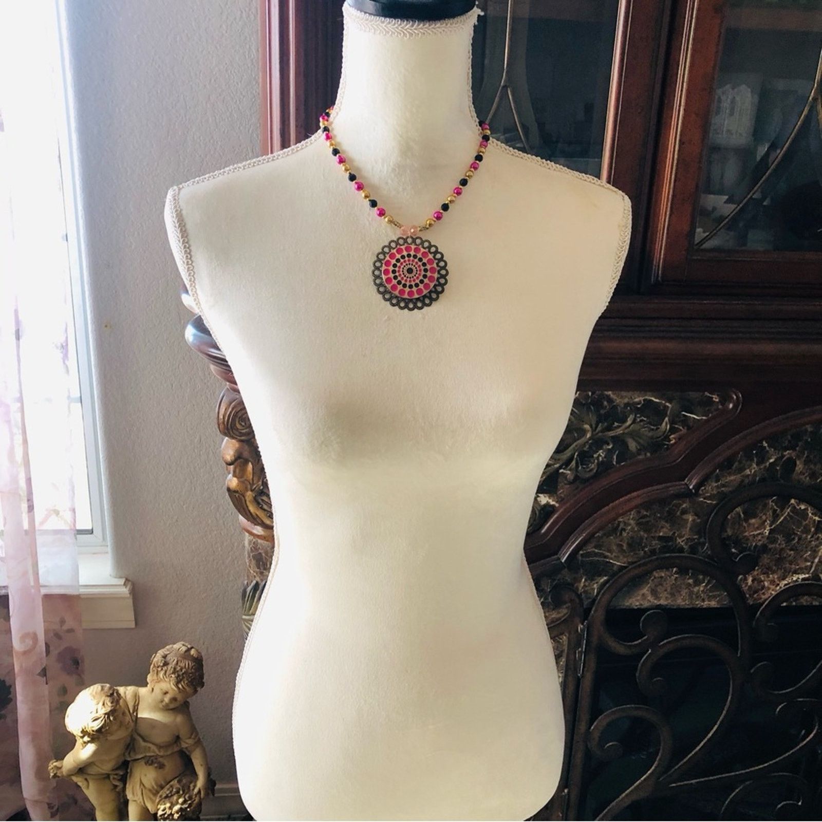 Handmade Handcrafted repurpose enamel medallion Pearl necklace Size ONE SIZE - 6 Thumbnail