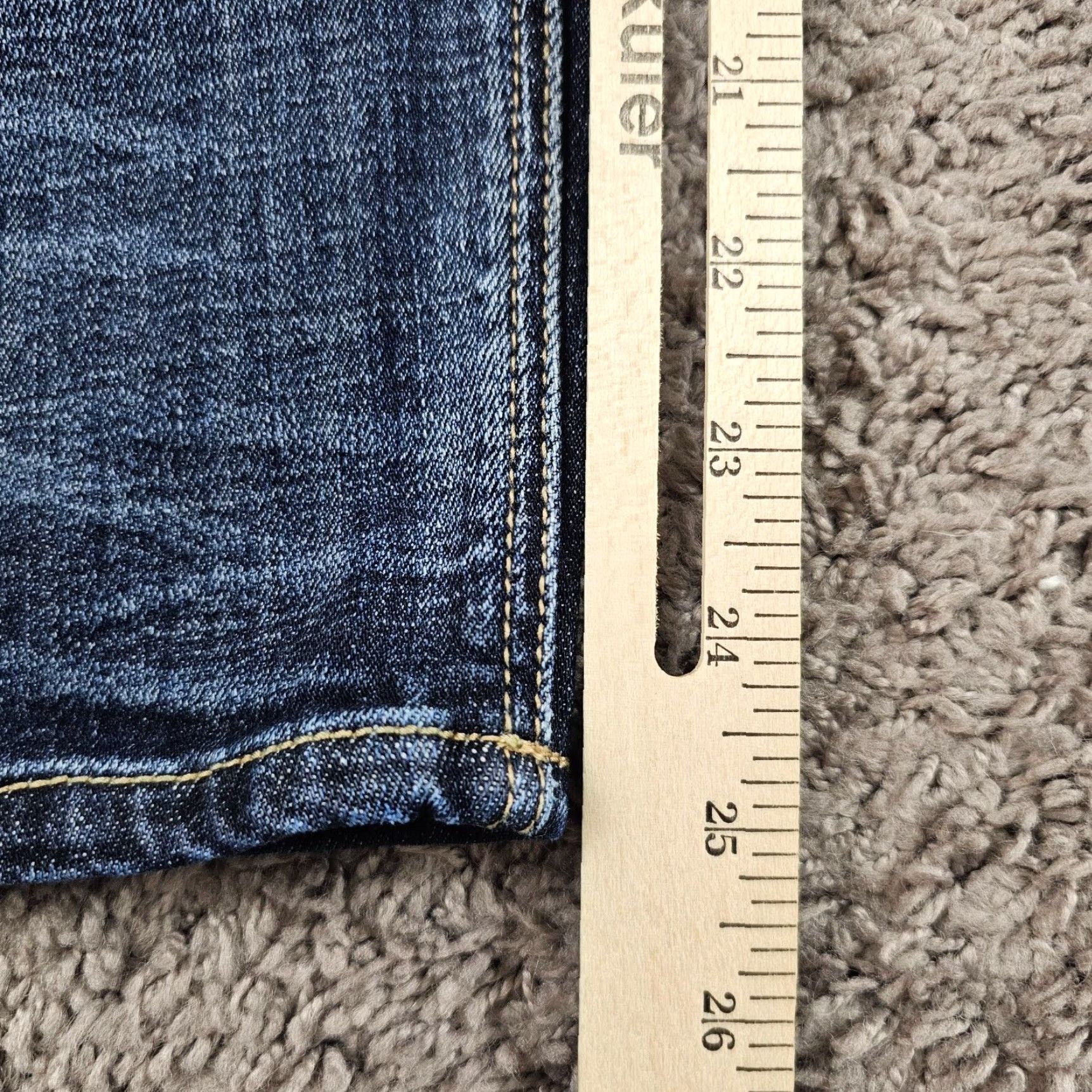 American Eagle Outfitters VINTAGE American Eagle Outfitters Womens Jeans Size 0 Tapered Mom Fit Dark Wash Denim Stretch Inseam 25 Inches Size 25" / US 0 / IT 36 - 6 Thumbnail
