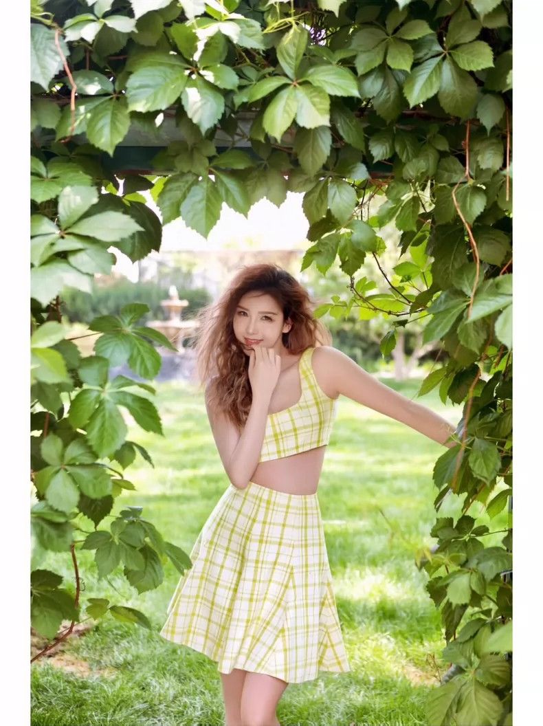 Dior Dior Green plaid skirt 2504-Nextarrow Size 24" / US 00 / IT 34 - 9 Thumbnail