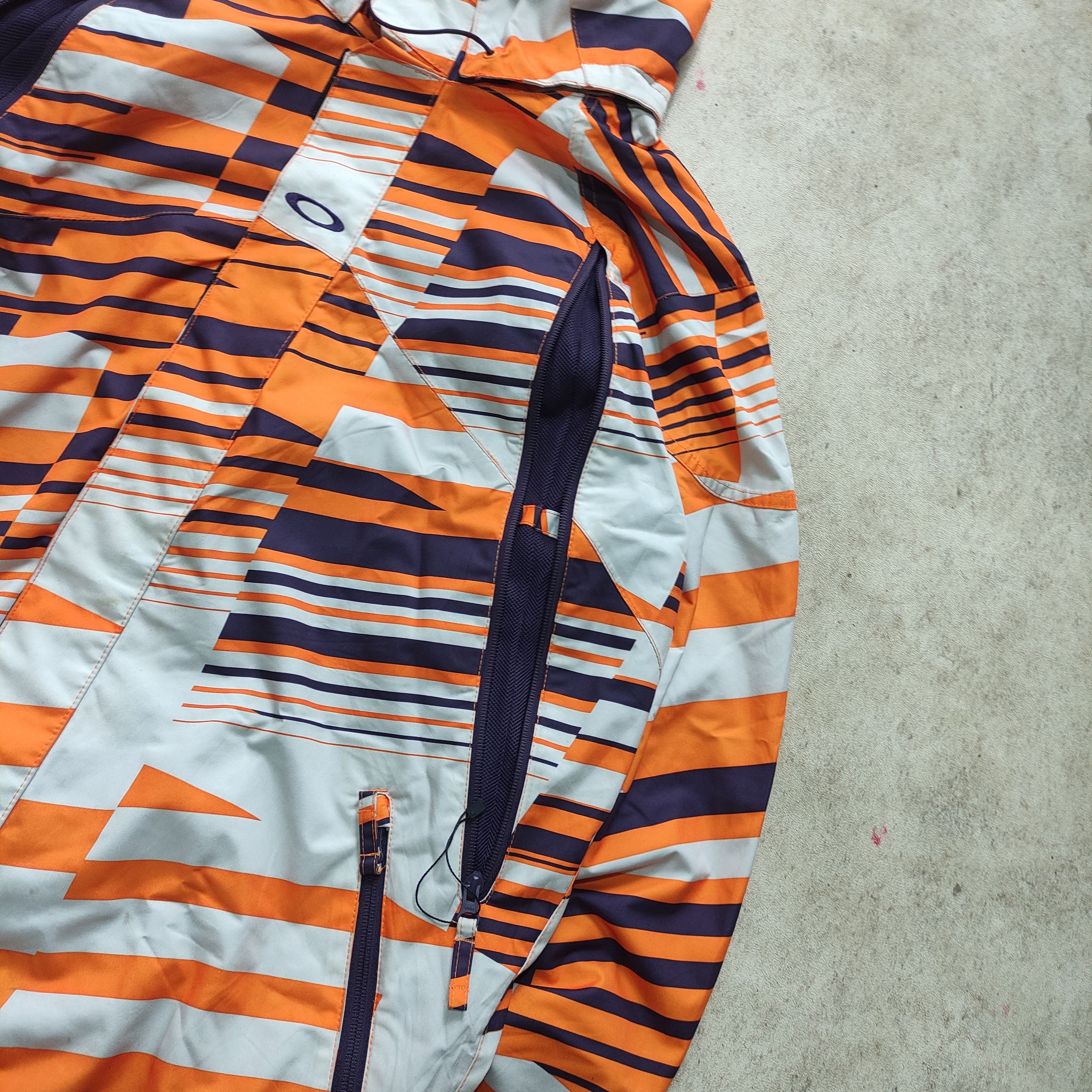 Oakley Oakley Technical Snow Jacket — futuristic archive 2011 Size US XL / EU 56 / 4 - 10 Thumbnail