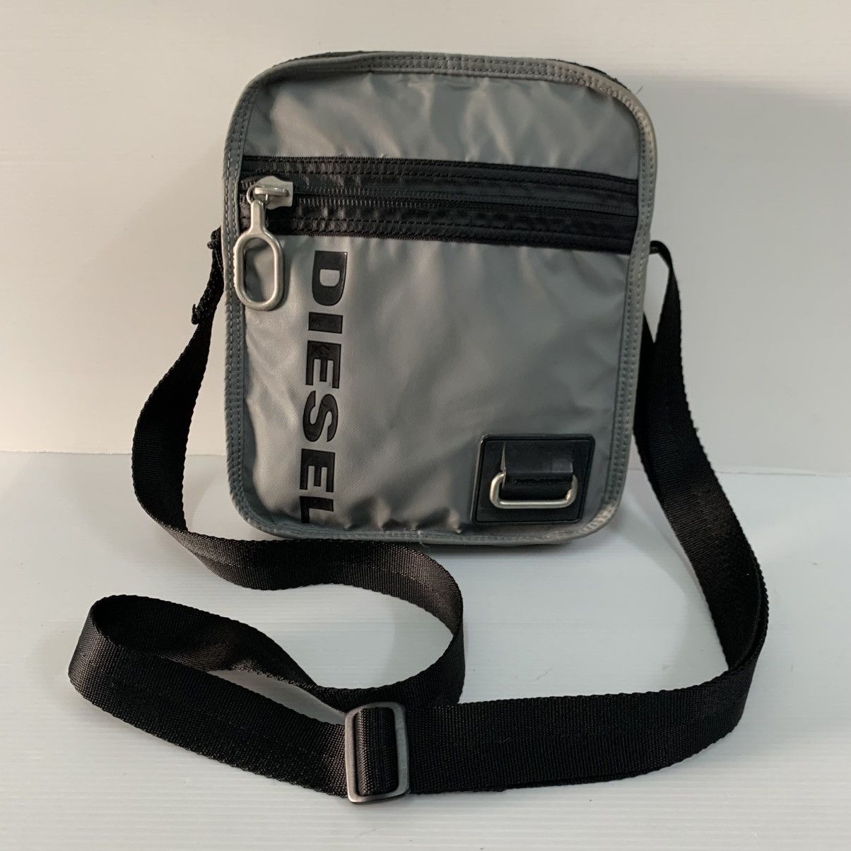 Diesel Slingbag