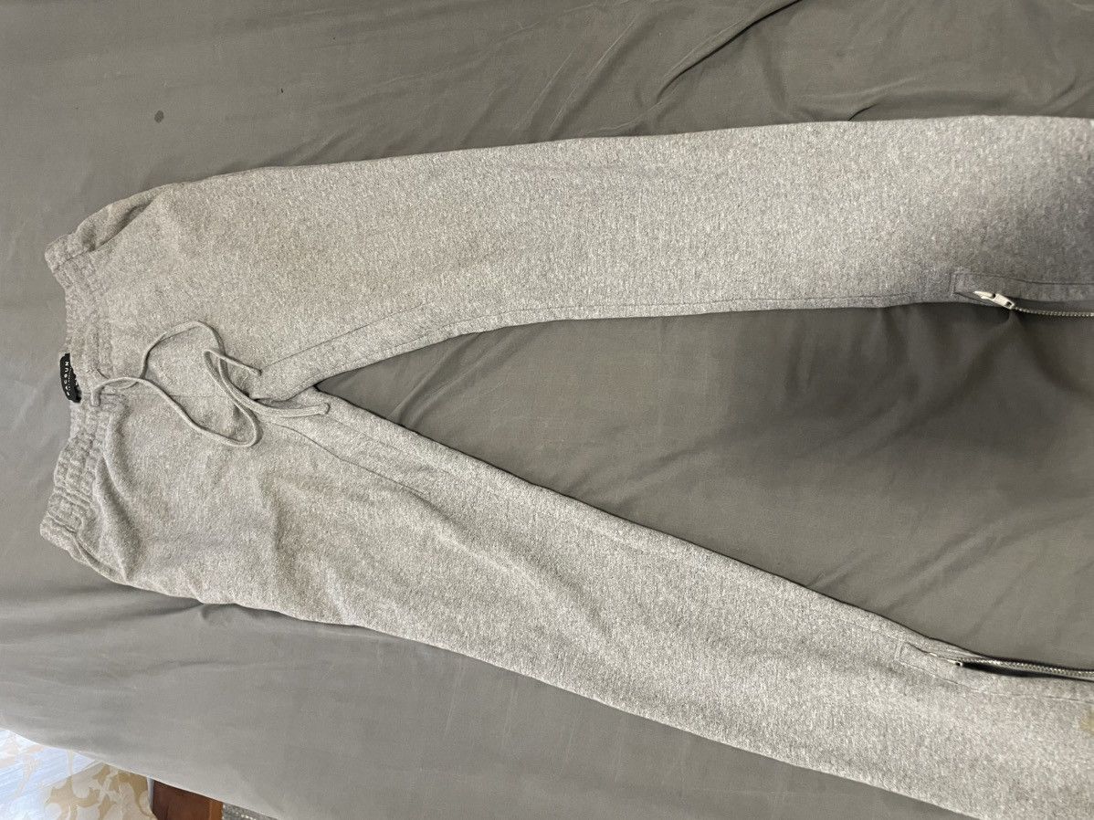 Pacsun Men grey slim fit PacSun sweat pants Size US 30 / EU 46 - 1 Thumbnail