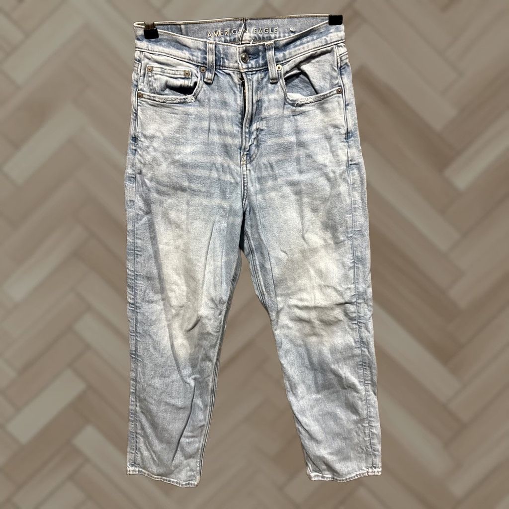 American Eagle Outfitters American Eagle Jeans Womens 4S Blue Highest Rise 90s Boyfriend Ripped Light Wash Size 27" / US 4 / IT 40 - 1 Thumbnail