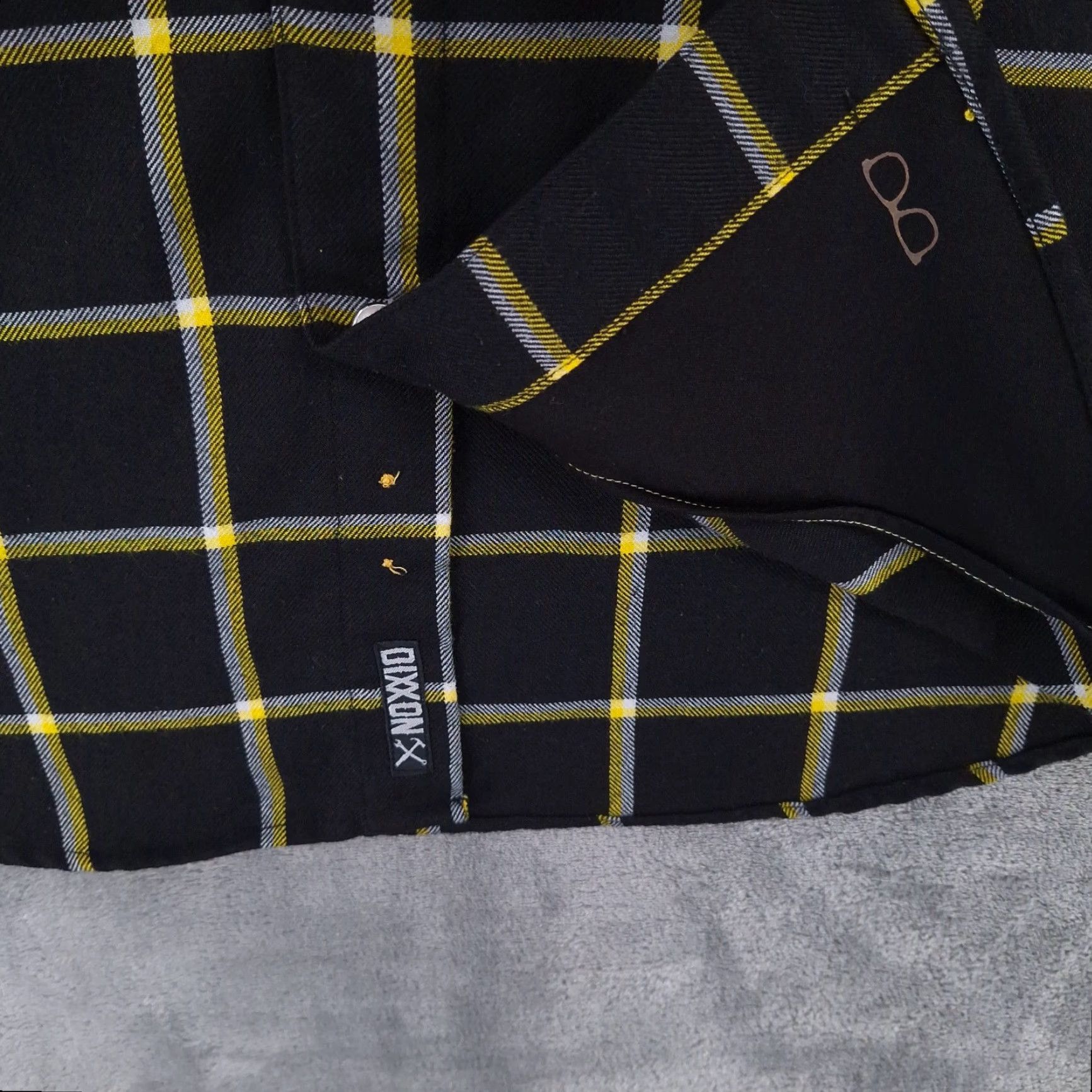 Vogue Dixxon Shirt Mens M Black Plaid Flannel Button-Up Long Sleeve Vogue Tyres Size US M / EU 48-50 / 2 - 5 Thumbnail