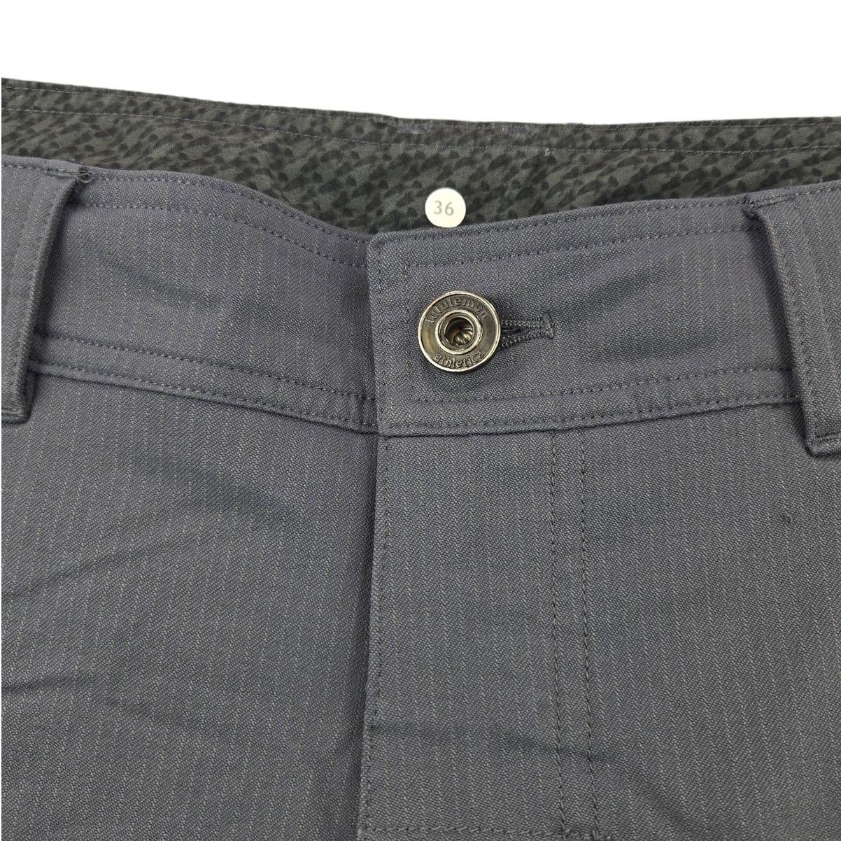 Lululemon Lululemon | Grey Pinstripe Cadence Commute Shorts | Size 36 Size US 36 / EU 52 - 2 Thumbnail