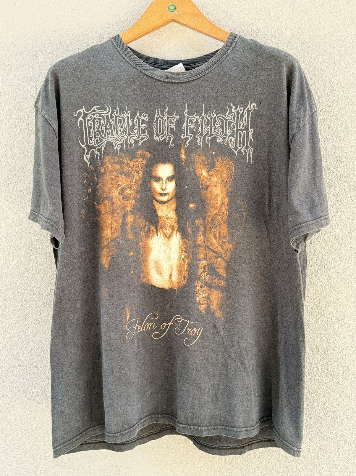 Band Tees Thrashed Vintage Cradle Of Filth Distressed Faded Tee Size US L / EU 52-54 / 3 - 1 Thumbnail