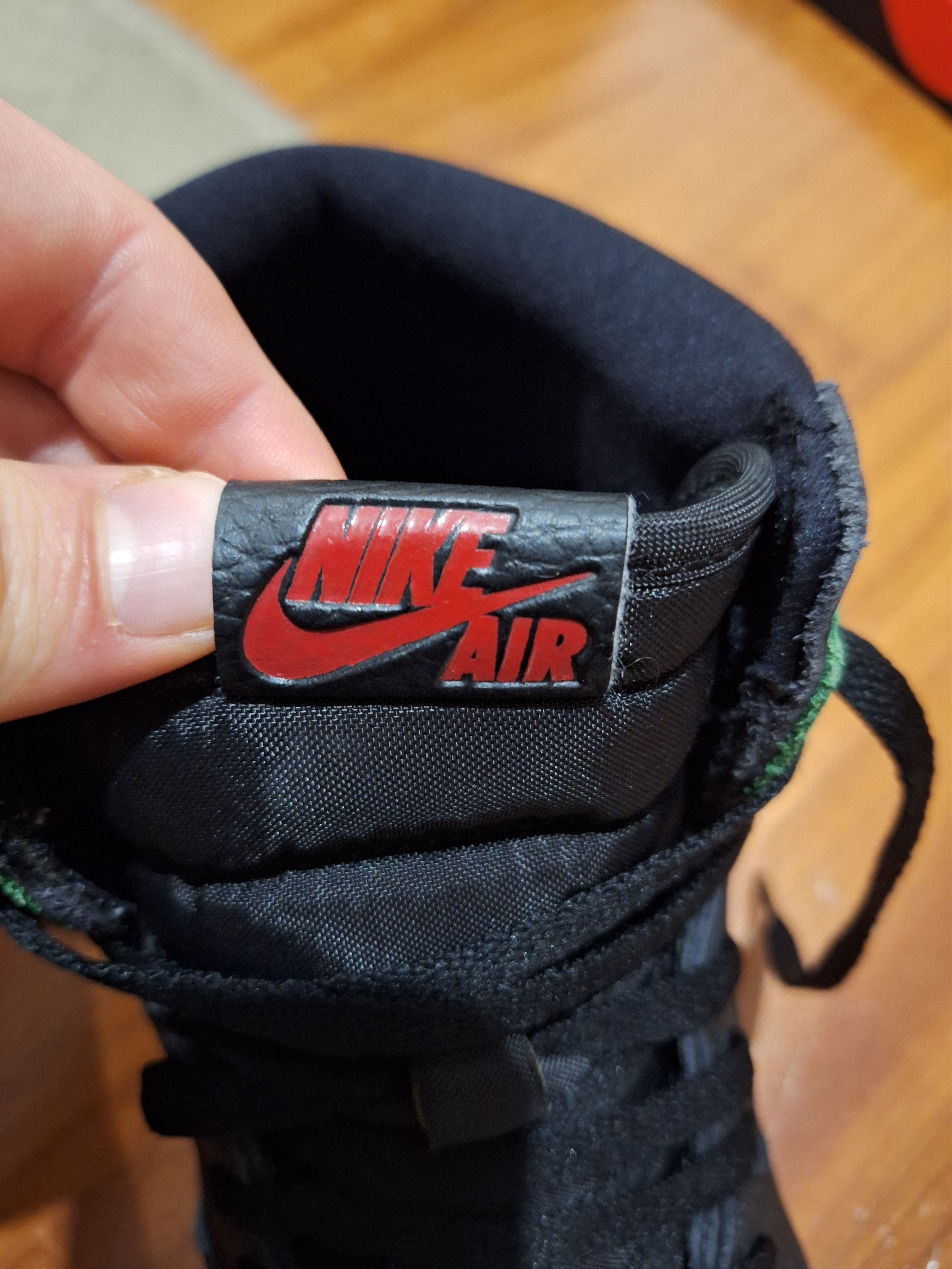 Jordan Brand Air Jordan 1 High Pine Green Size US 11 / EU 44 - 7 Thumbnail
