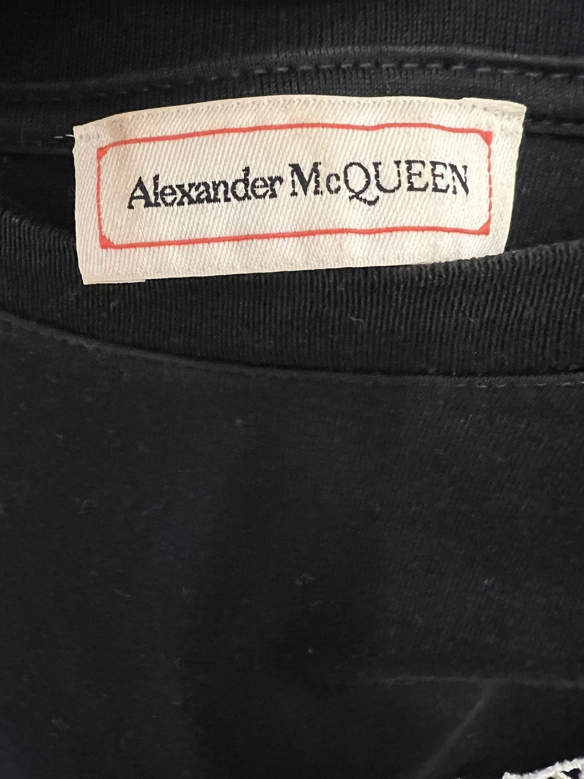 Alexander McQueen Embroidered Alexander McQueen T Shirt Size US XXL / EU 58 / 5 - 3 Thumbnail