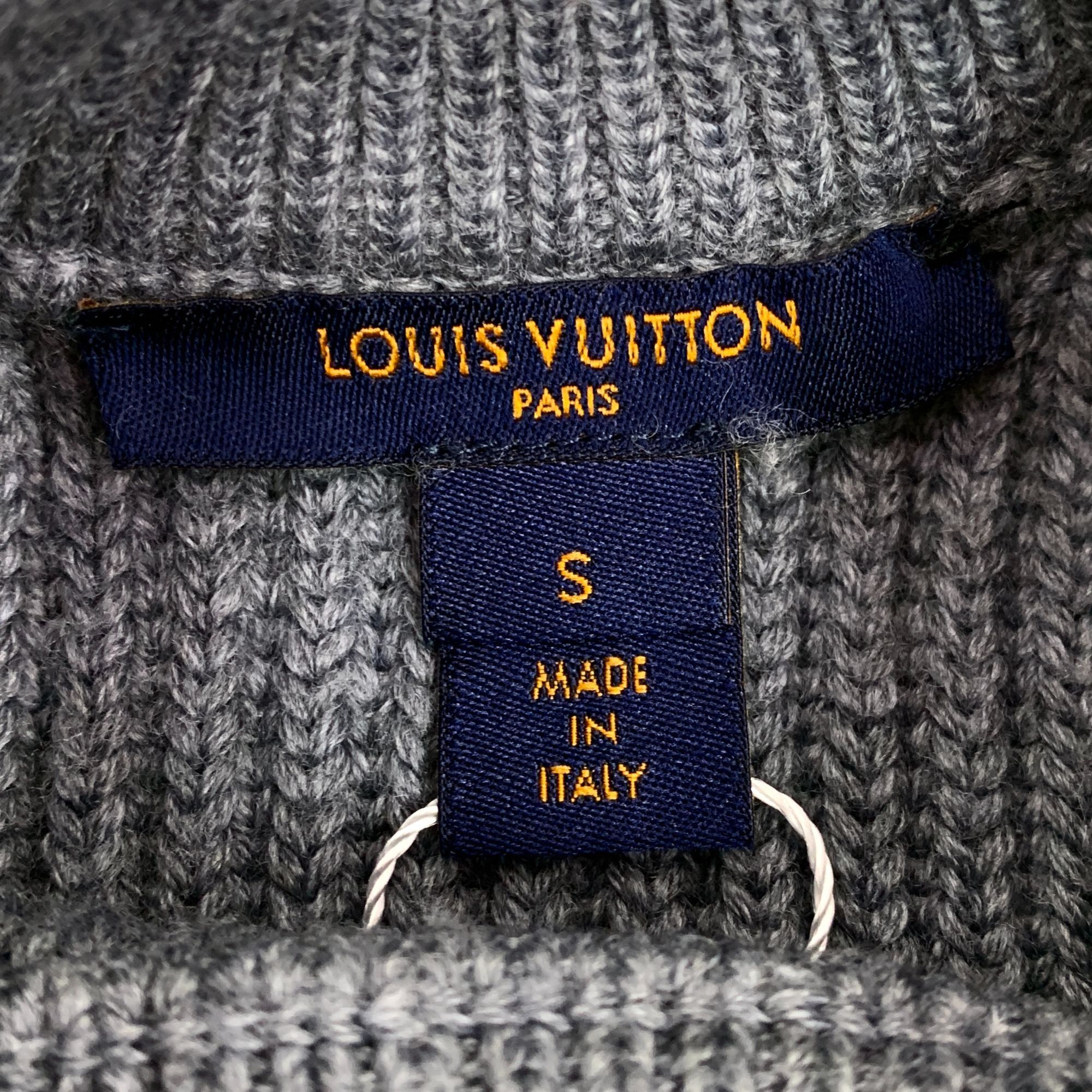 Louis Vuitton LOUIS VUITTON DARK GREY RIBBED WOOL SWEATER WITH LV SHIELD L Size S / US 4 / IT 40 - 2 Thumbnail