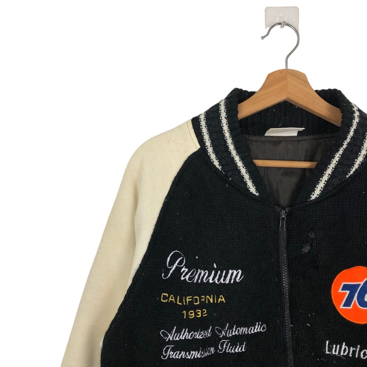 Japanese Brand 🔥RARE VINTAGE BOMBER JACKET 76 LUBRICANT SPELL OUT BIG LOGO Size US L / EU 52-54 / 3 - 6 Thumbnail