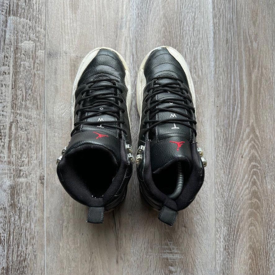 Nike NIKE • JORDAN 12 GS Retro "2022 Playoffs" (7M) Size US 7 / EU 40 - 8 Thumbnail