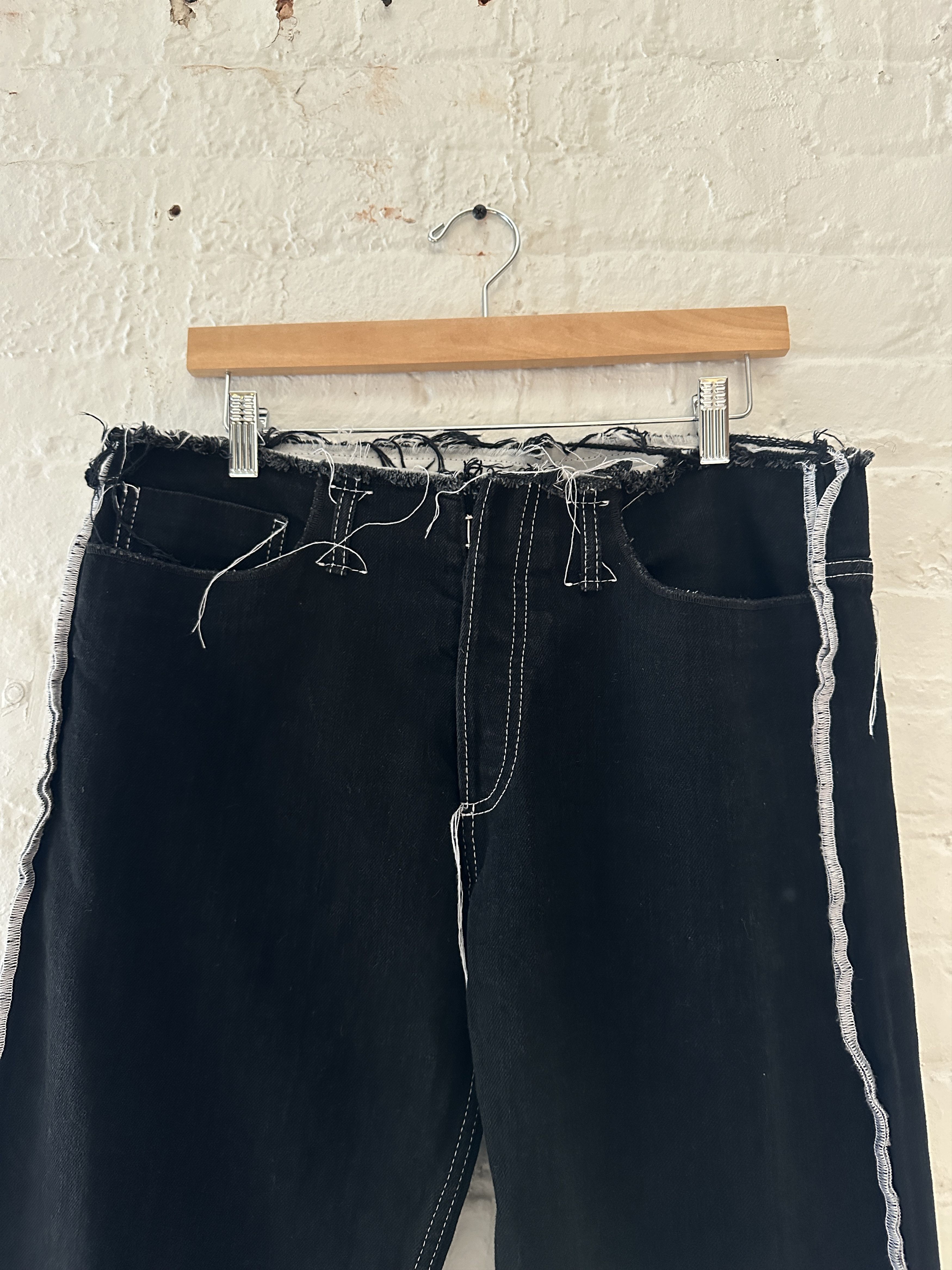 Maison Margiela Maison Margiela Contrast Stitch Straight Leg Jeans Size US 34 / EU 50 - 2 Thumbnail