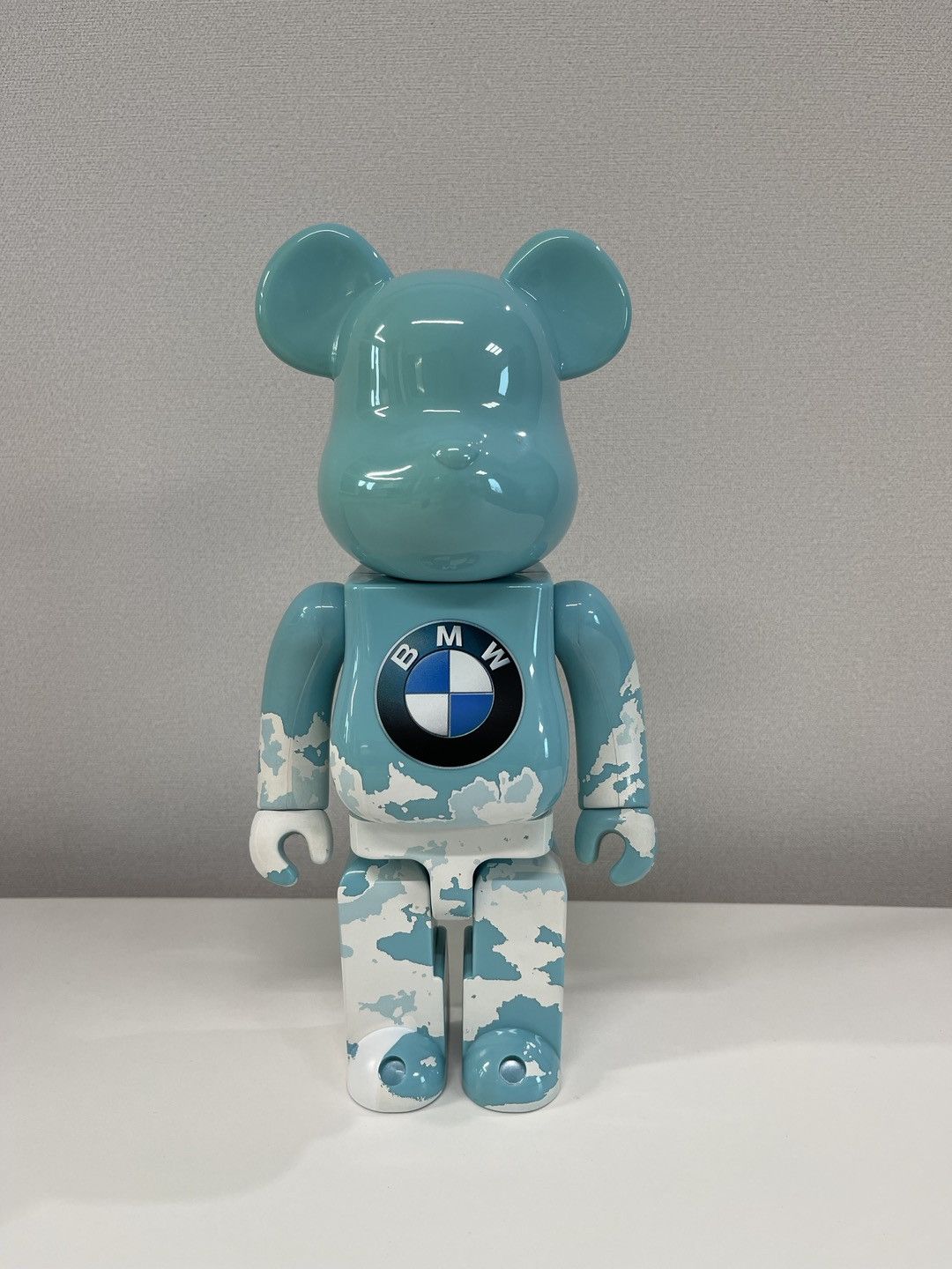 BMW x BE@RBRICK BMW Studio One 400% Super Very Rare 