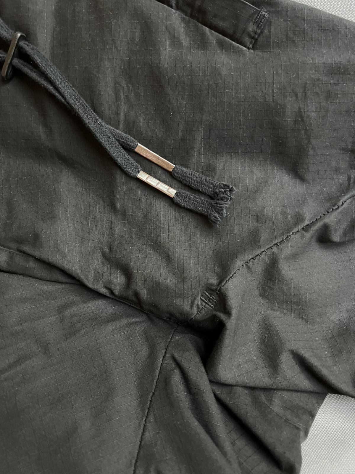 Boris Bidjan Saberi Boris Bidjan Saberi Rare 1/1 Handmade Pants Drop Crotch Size US 38 / EU 54 - 5 Thumbnail