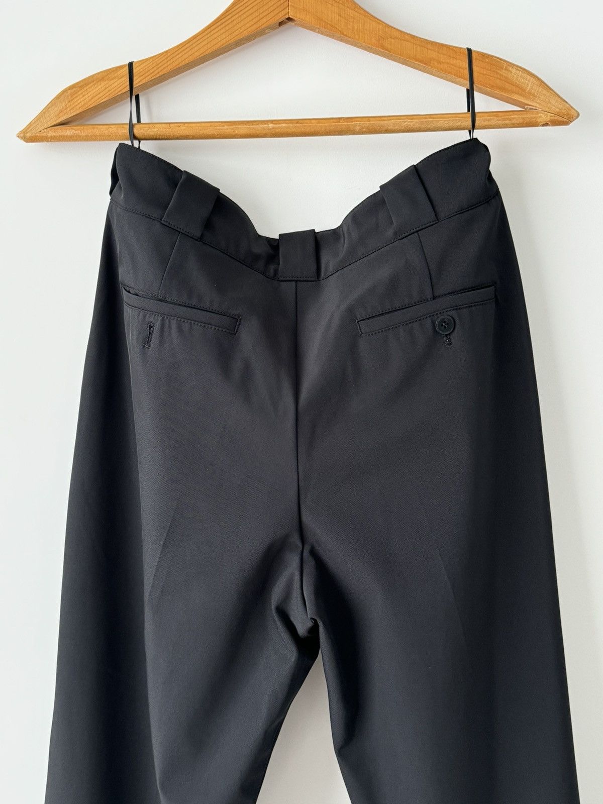 Prada × Vintage Vintage 00s Prada Women’s High Waist Black Trousers Size 27" / US 4 / IT 40 - 8 Thumbnail