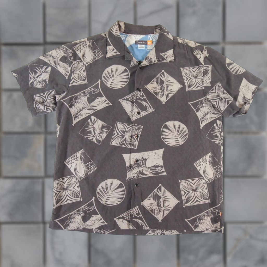 Quiksilver VINTAGE Quiksilver Men’s Hawaiian Shirt Short Sleeve Button Up Classic Cotton Silk Gray L Size US L / EU 52-54 / 3 - 1 Thumbnail