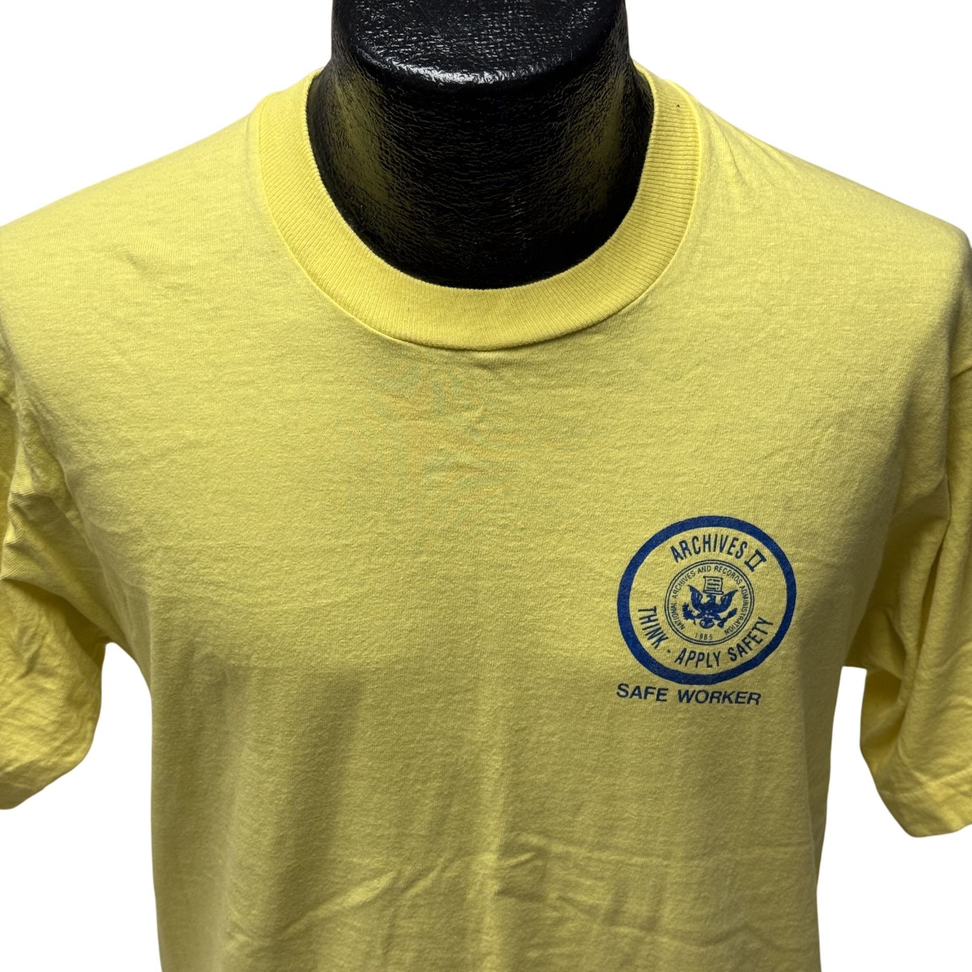 Fruit Of The Loom USA National ARCHIVES II RECORDS 1985 Hidden America T Shirt Size US L / EU 52-54 / 3 - 12 Thumbnail