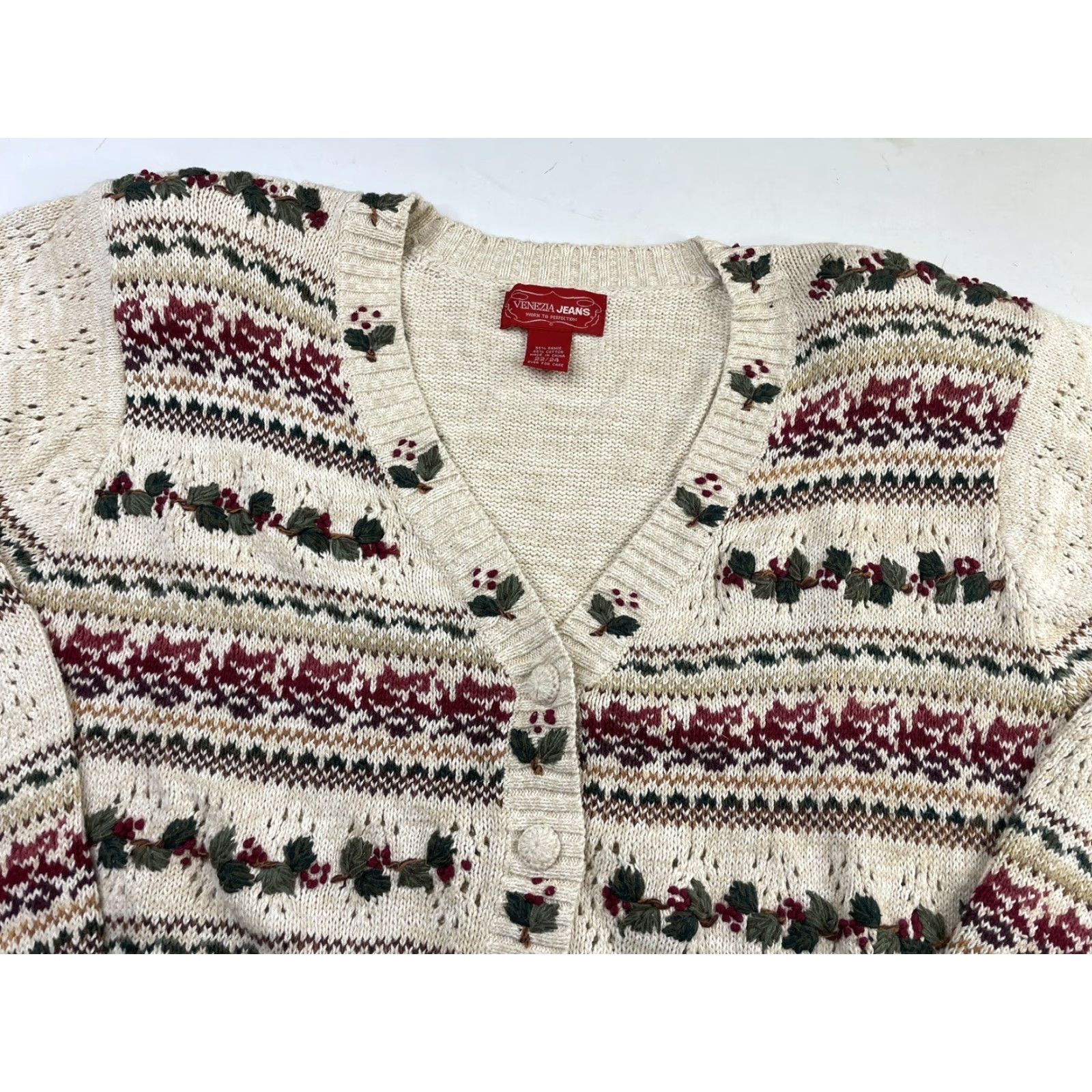 Vintage Venezia Vintage Plus Size 22/24 Christmas Embroidered Knit Sweater - Beige Pullover Womens Winter Shirt? Size 3XL / US 20-22 - 2 Thumbnail