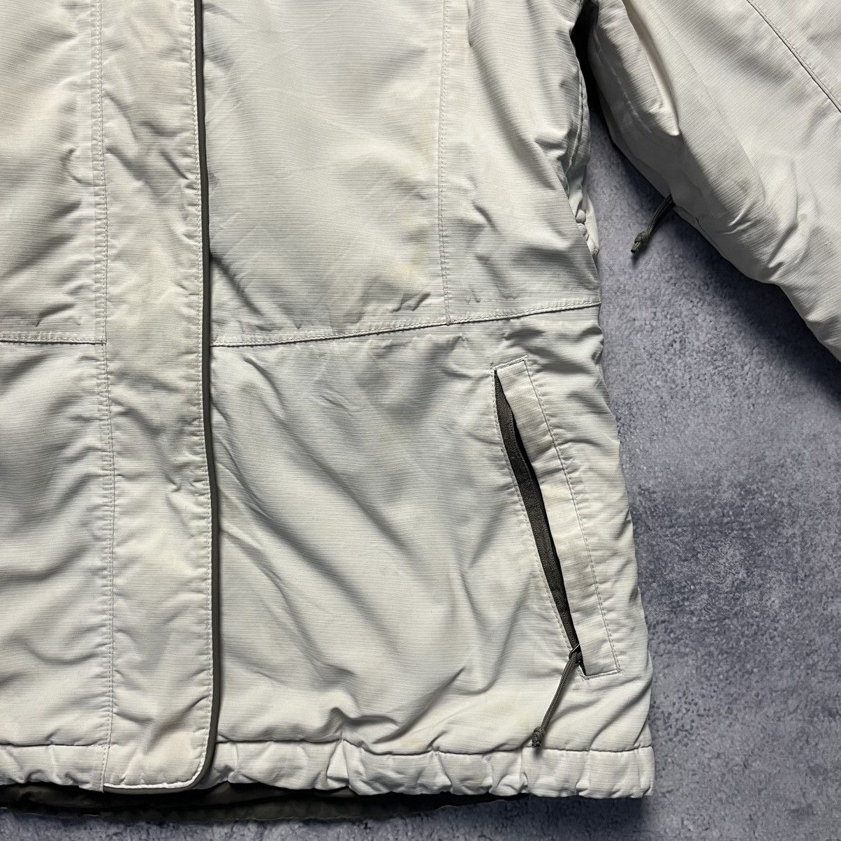 The North Face Vintage The North Face HyVent Jacket Streetwear Outdoor Size M / US 6-8 / IT 42-44 - 9 Thumbnail
