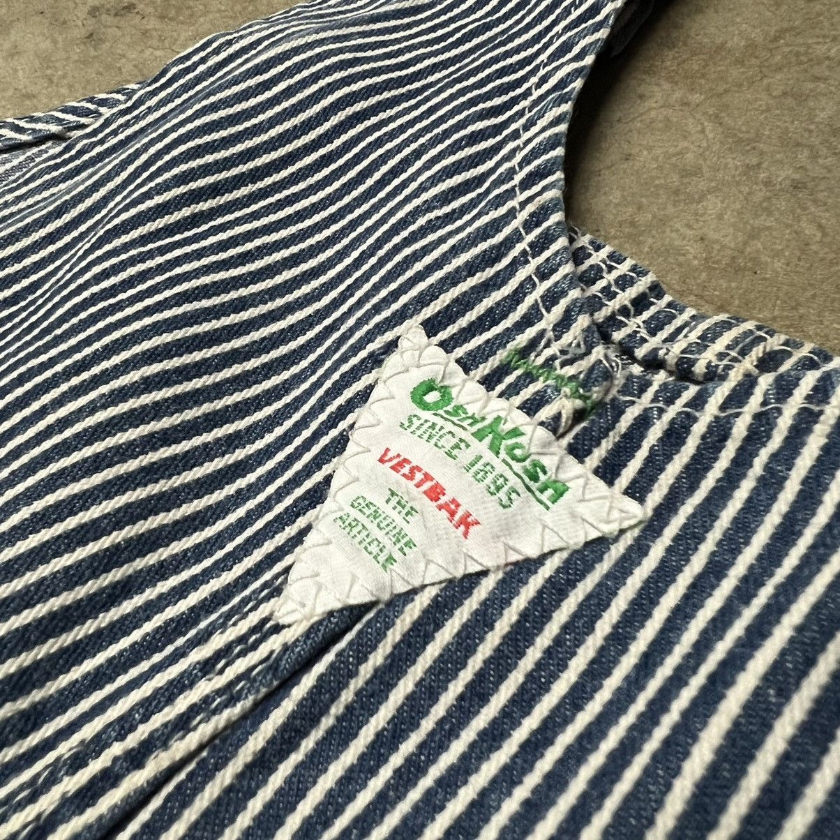 Oshkosh × Vintage Vintage 60’s OshKosh Bgosh Vestbak Hickory Stripe Overalls Size US 44 / EU 60 - 10 Thumbnail